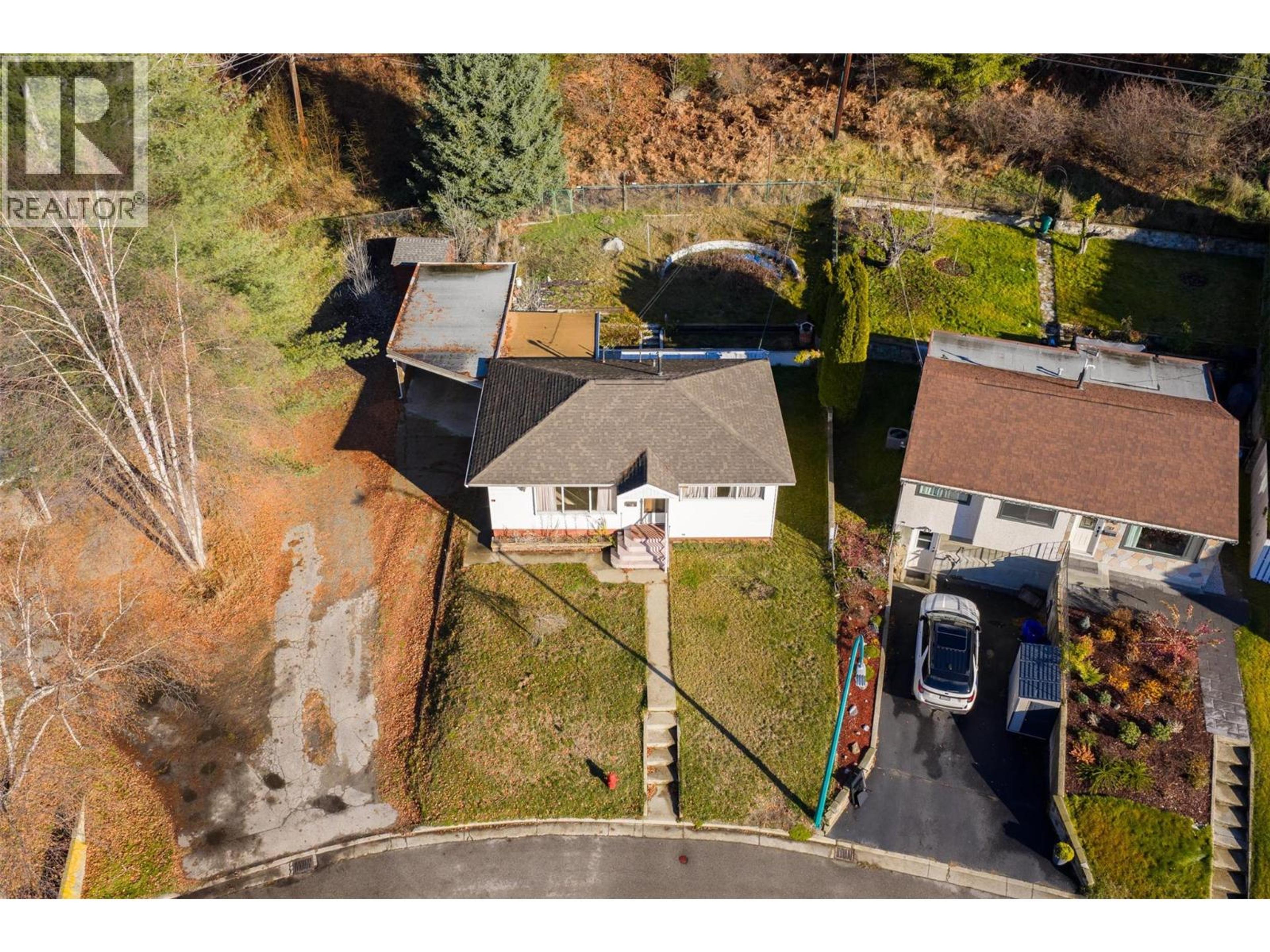 39 HILLSIDE DRIVE - 46