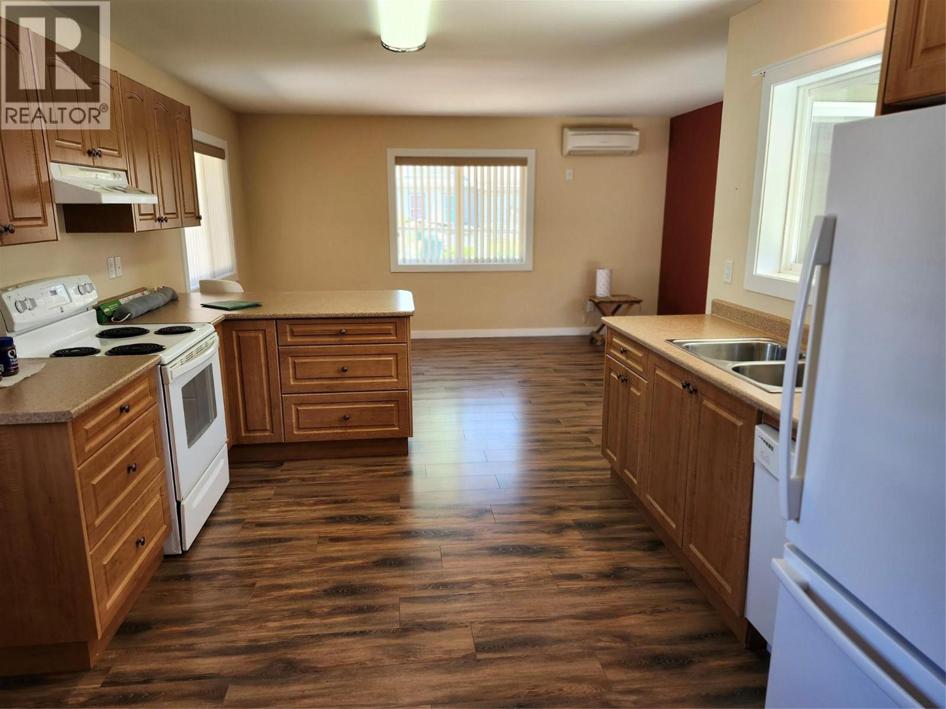 6453 PARK DRIVE - Image 14