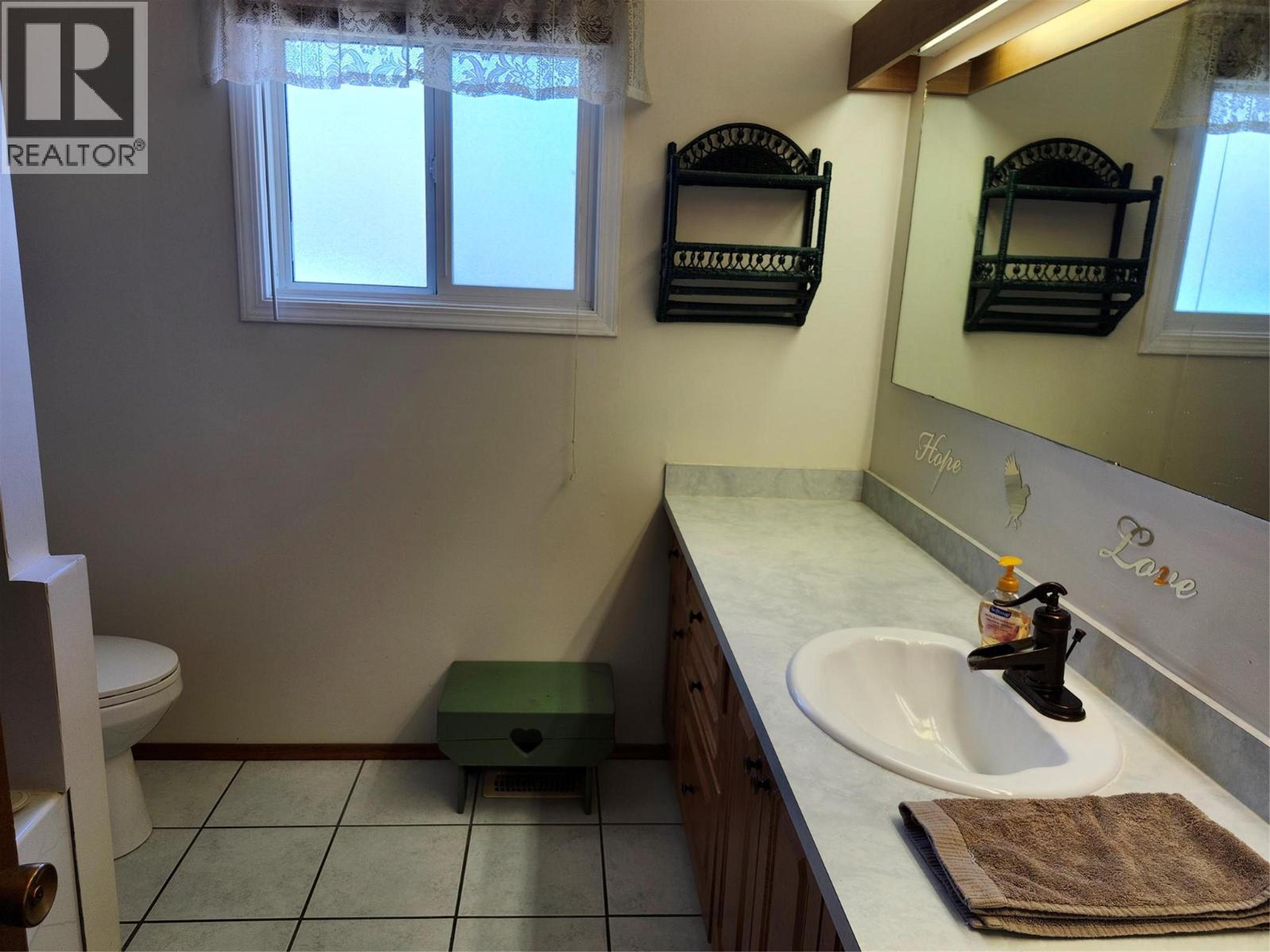 6453 PARK DRIVE - Image 11