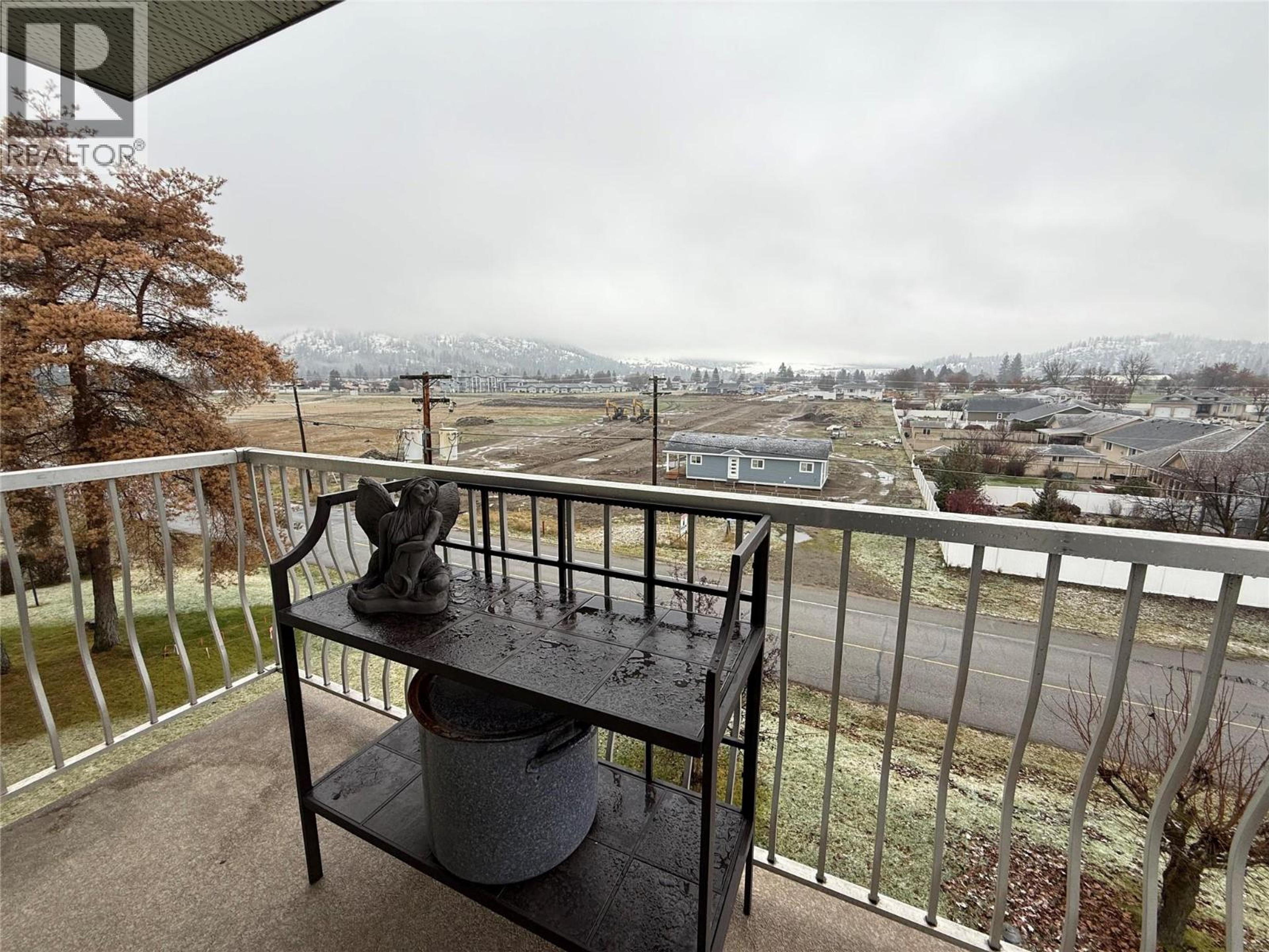 #402 2126 68TH AVENUE - Image 17