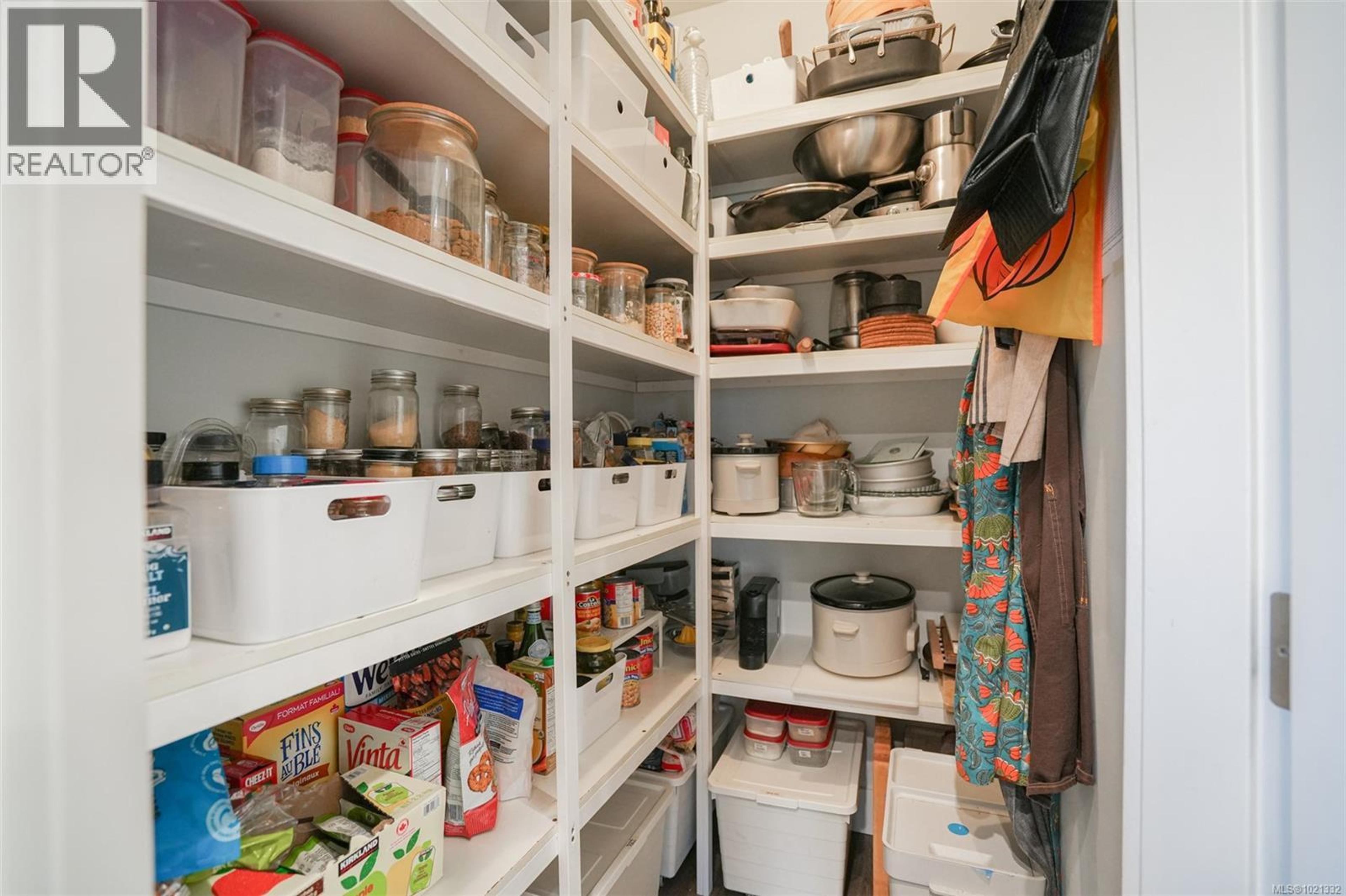 4569 BEAUFORT ST - 15