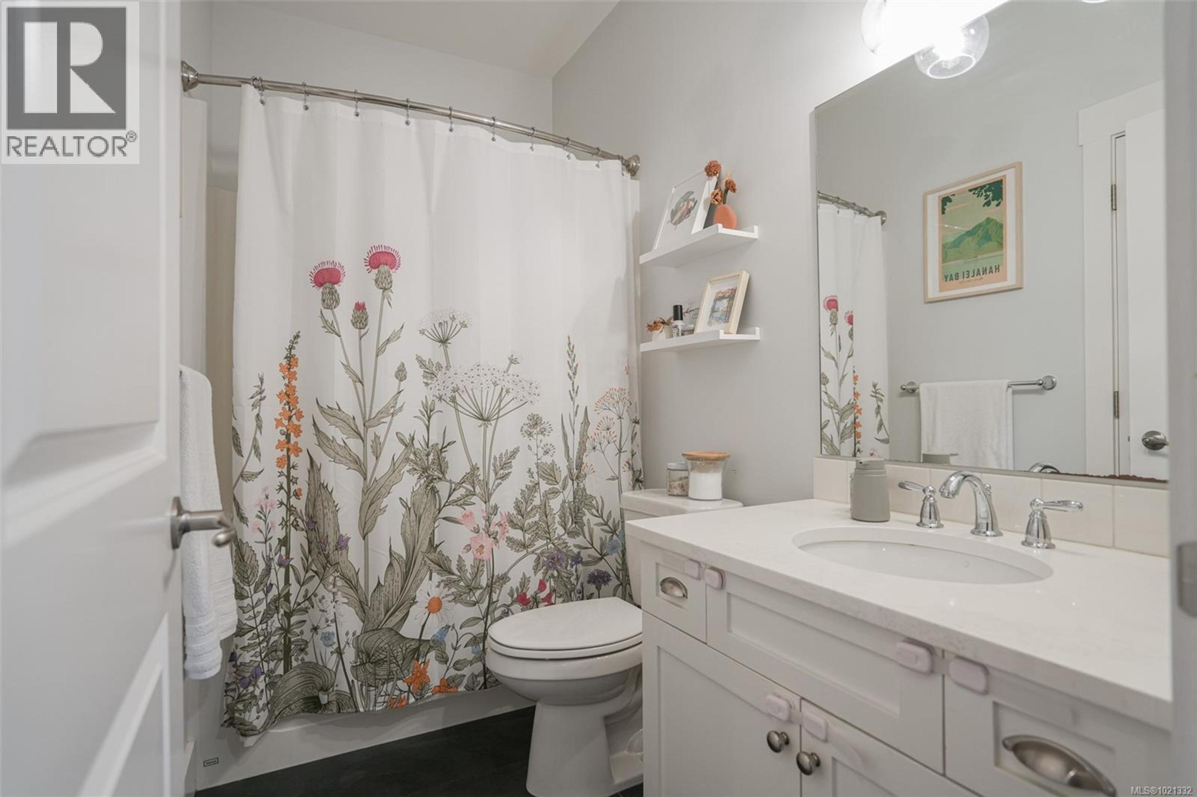 4569 BEAUFORT ST - 26