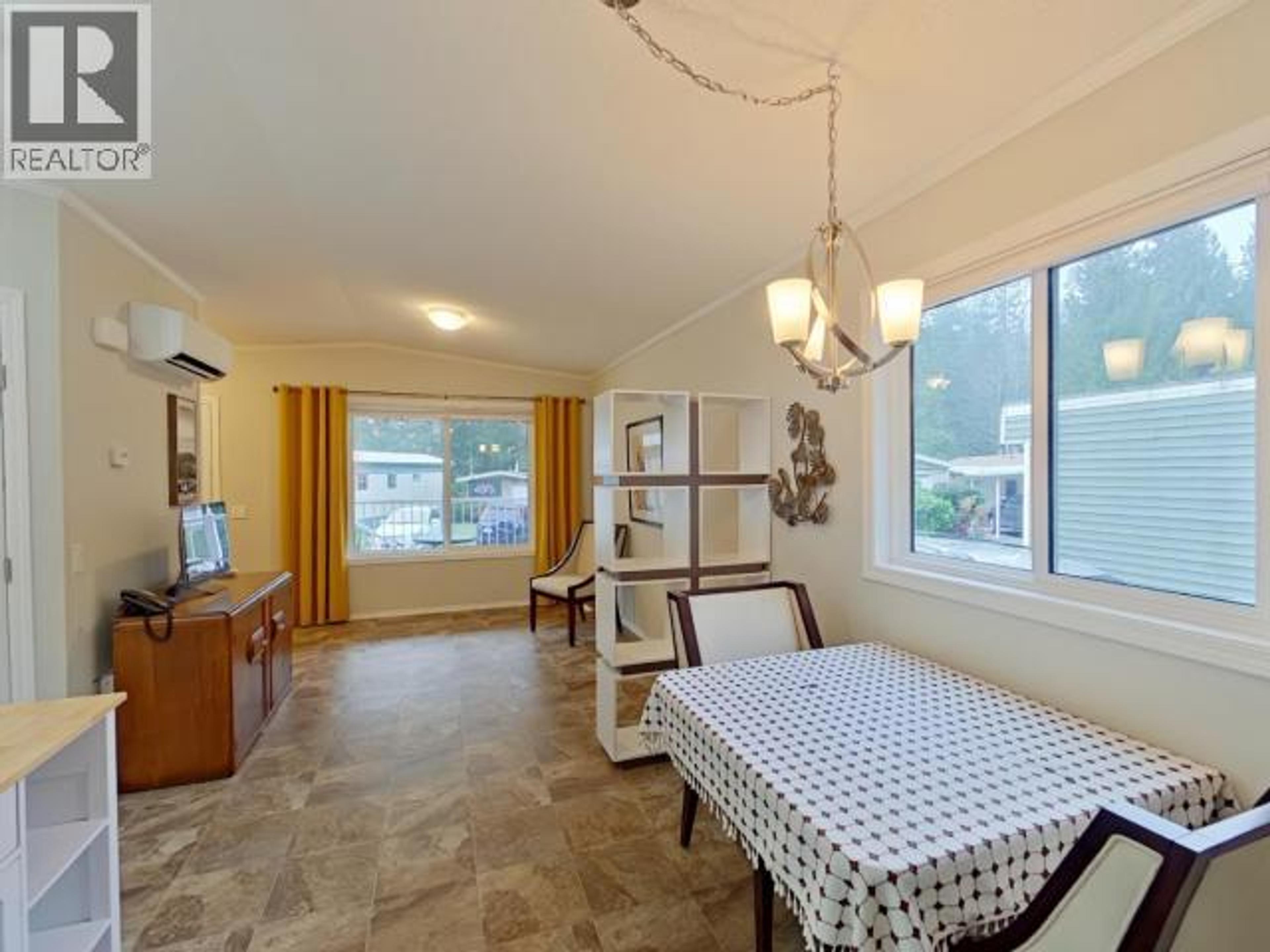 15-8425 HIGHWAY 101 - 9