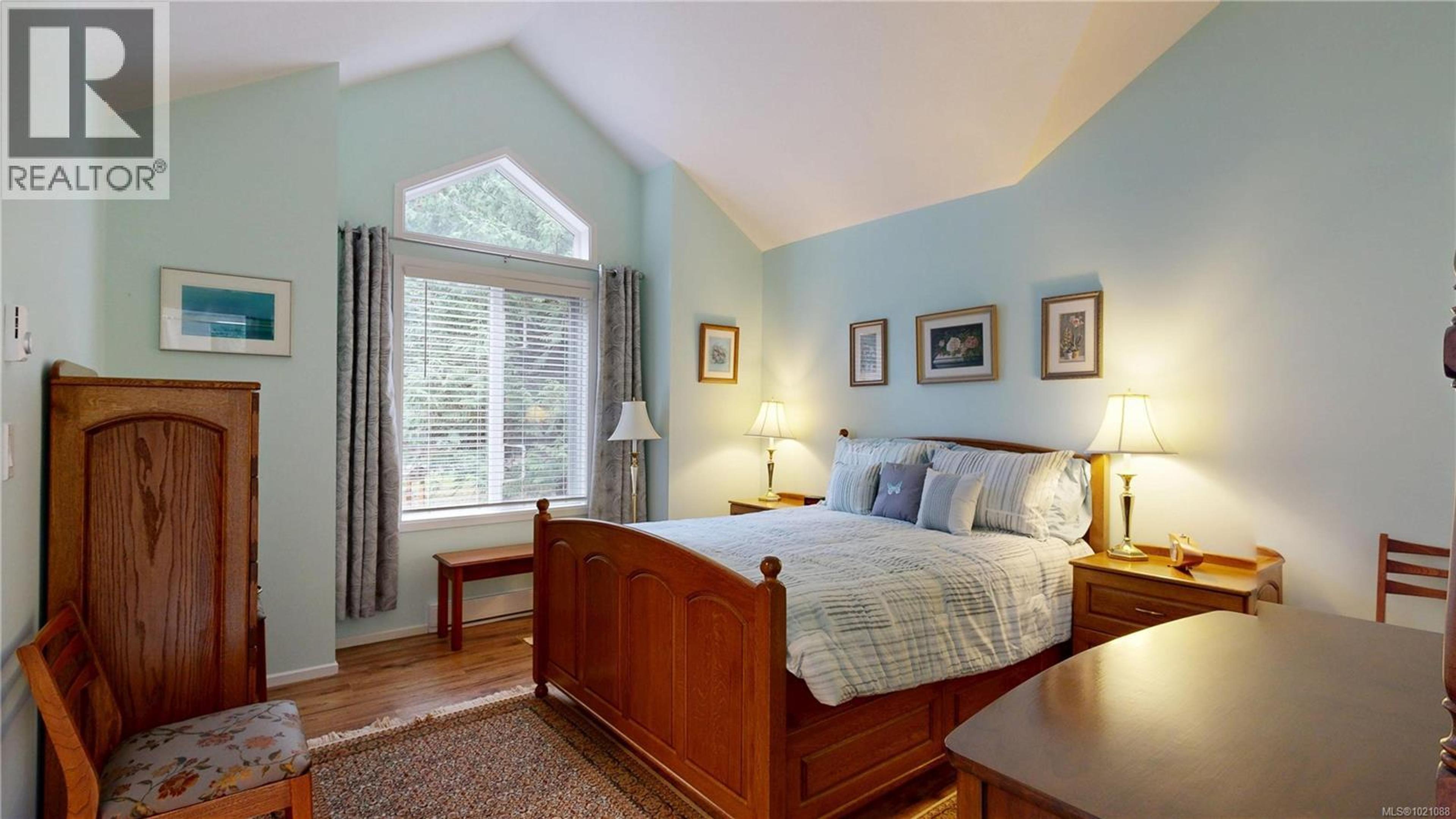 720 CLARENDON RD - 17