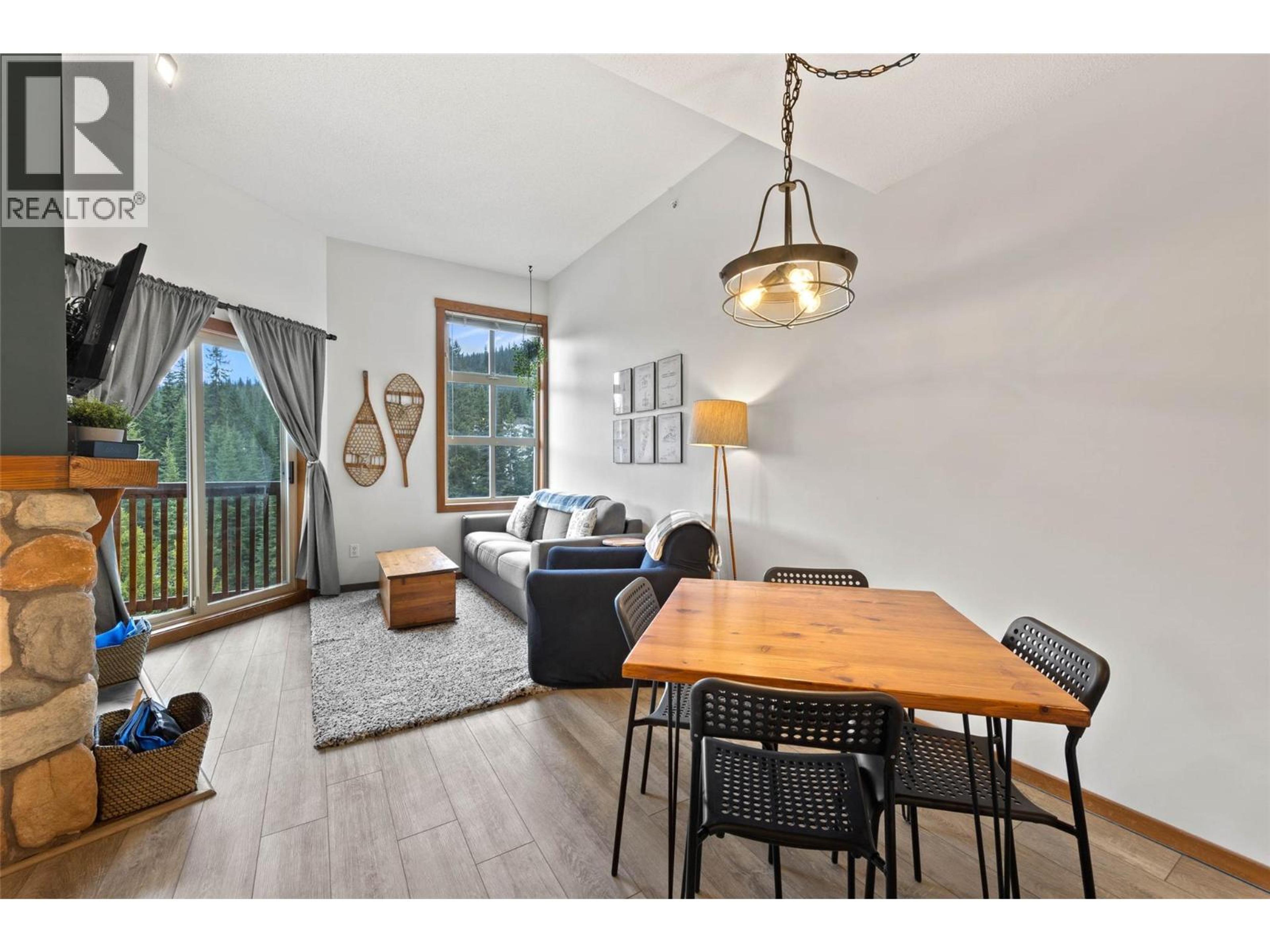 #420 3190 CREEKSIDE WAY - Image 2