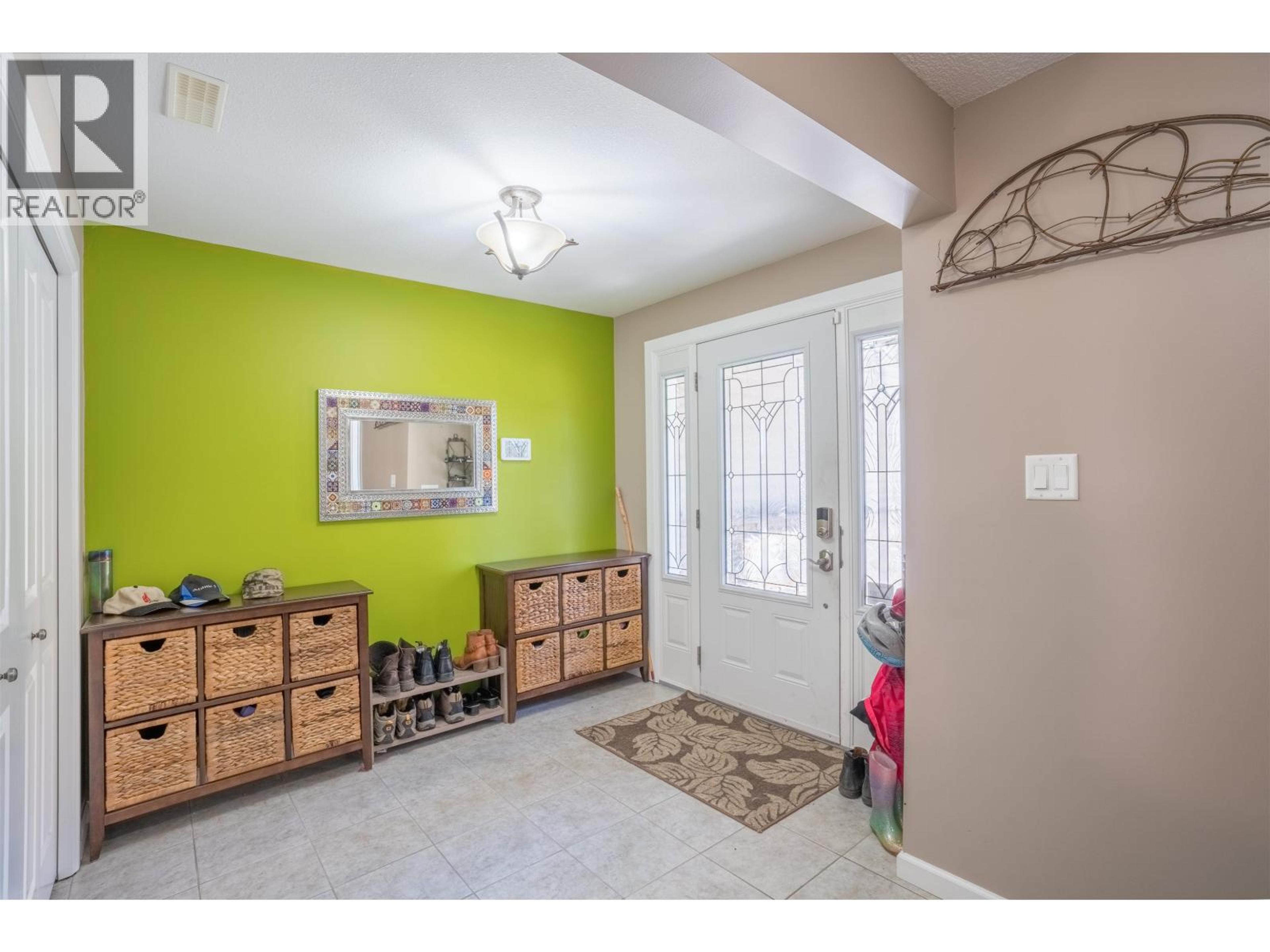 7125 VALLEYVIEW DRIVE - 13