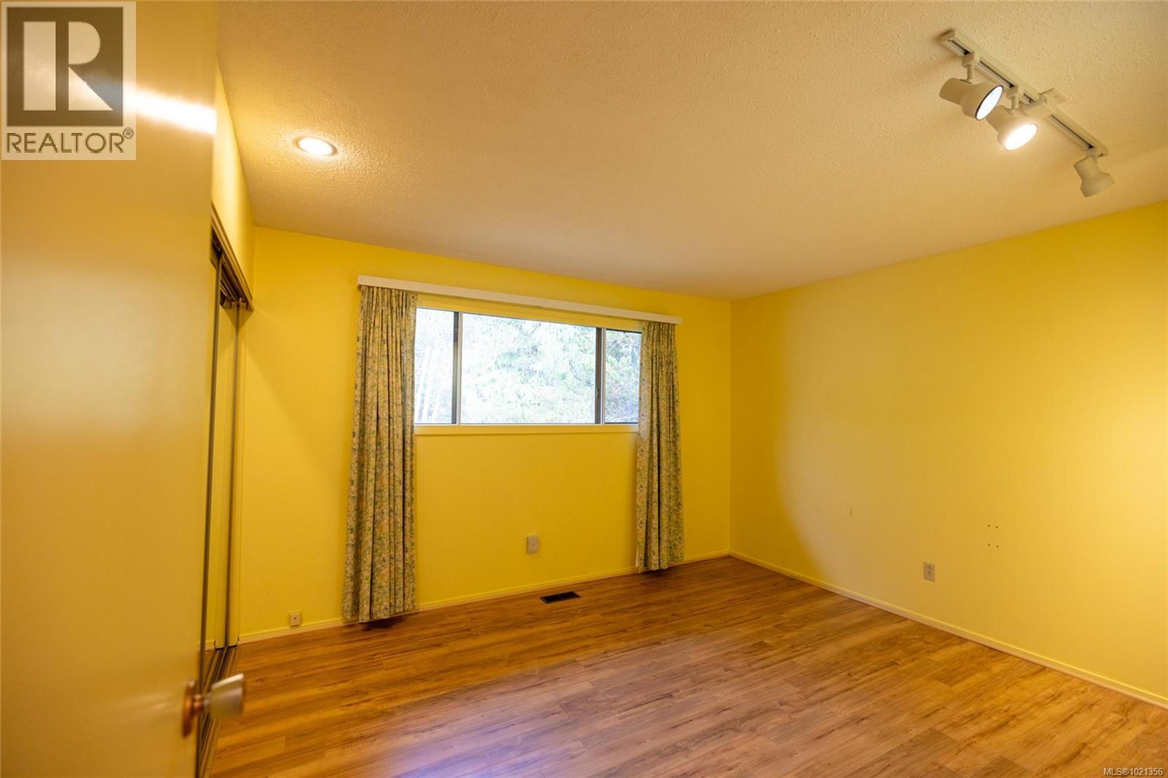 7445 THUNDERBIRD WAY - 22