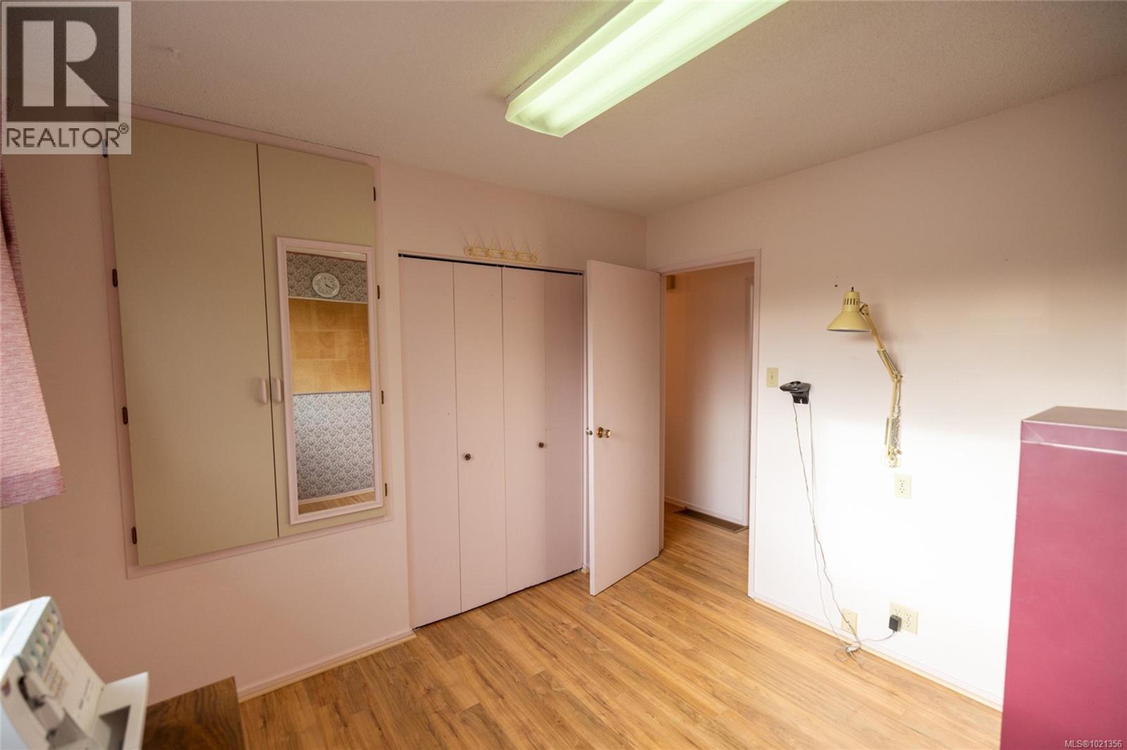 7445 THUNDERBIRD WAY - 26