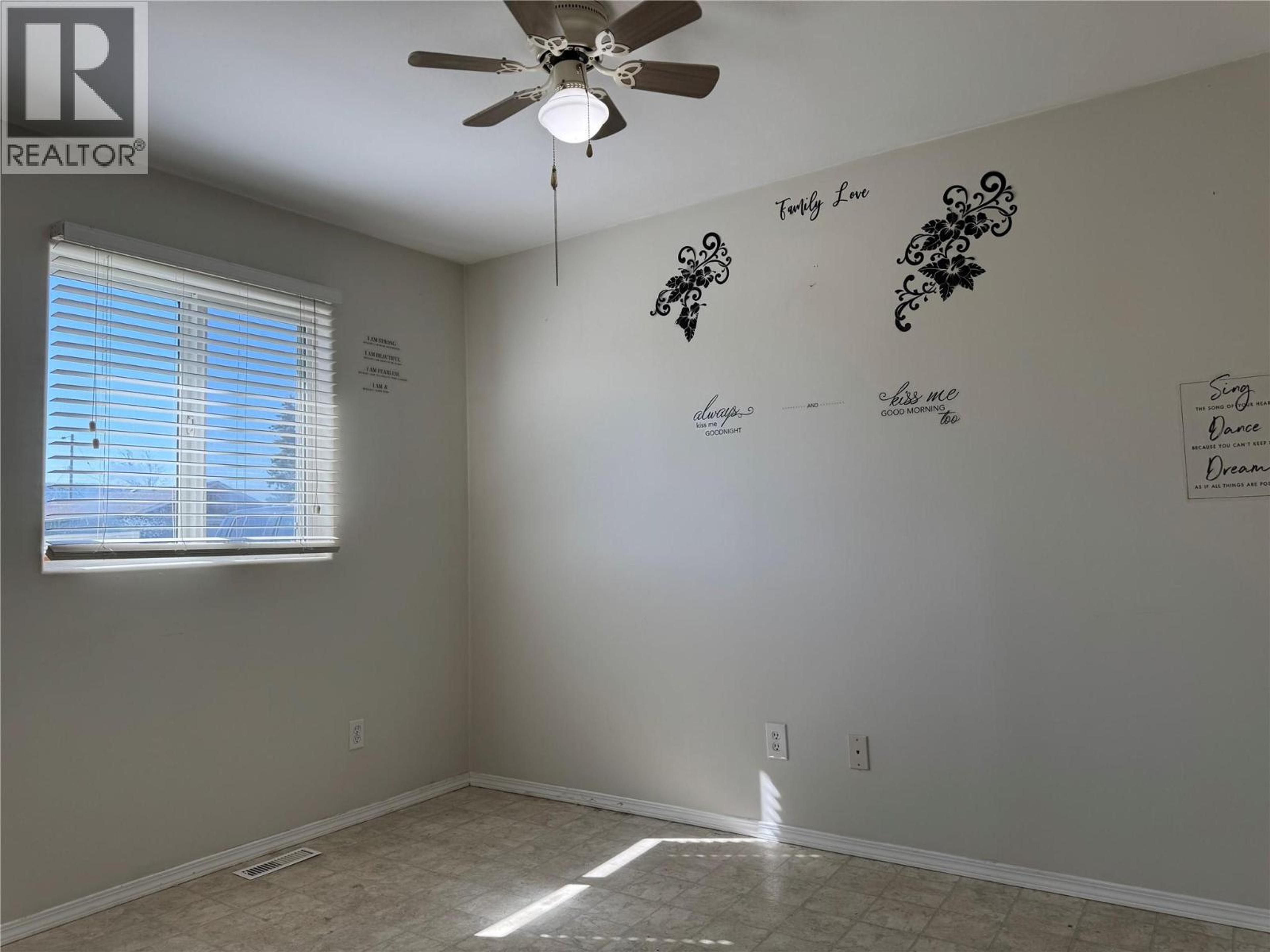 1108 118 AVENUE - Image 3