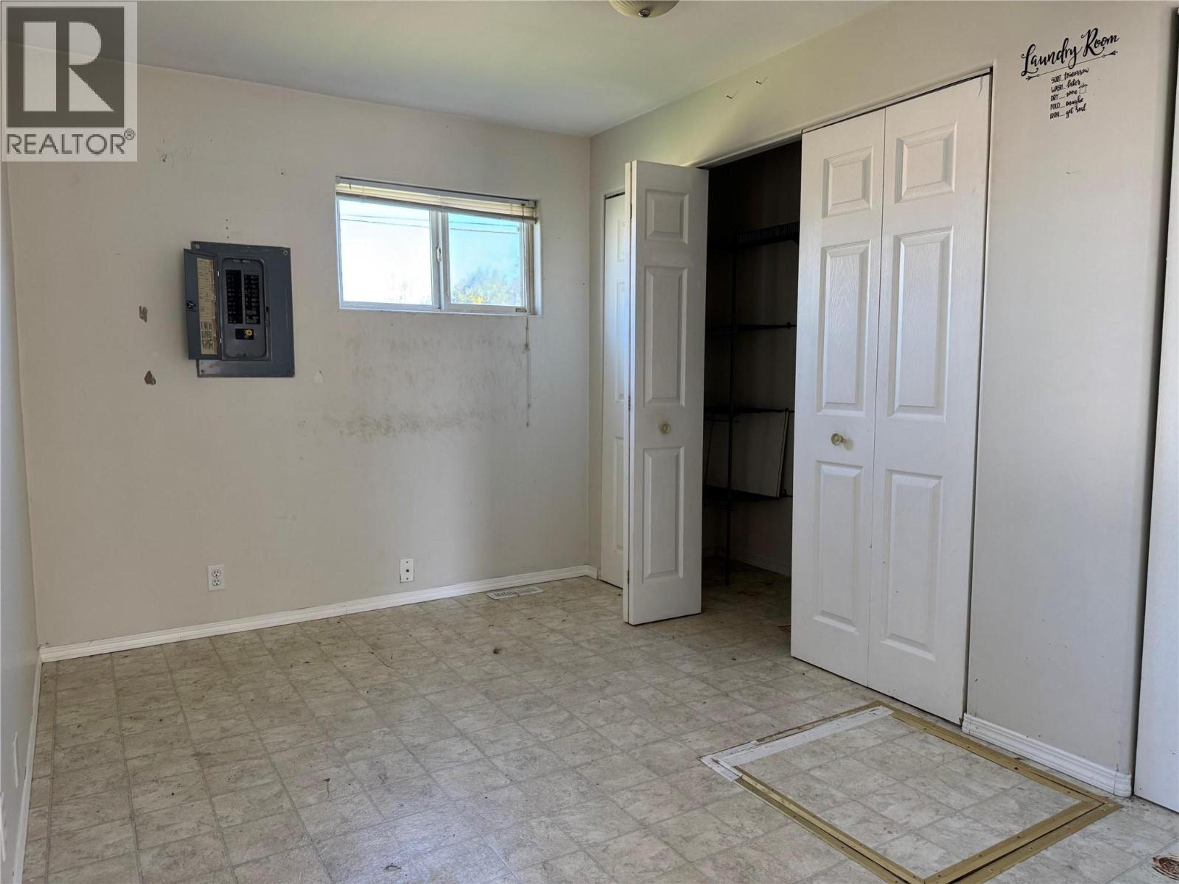 1108 118 AVENUE - Image 2