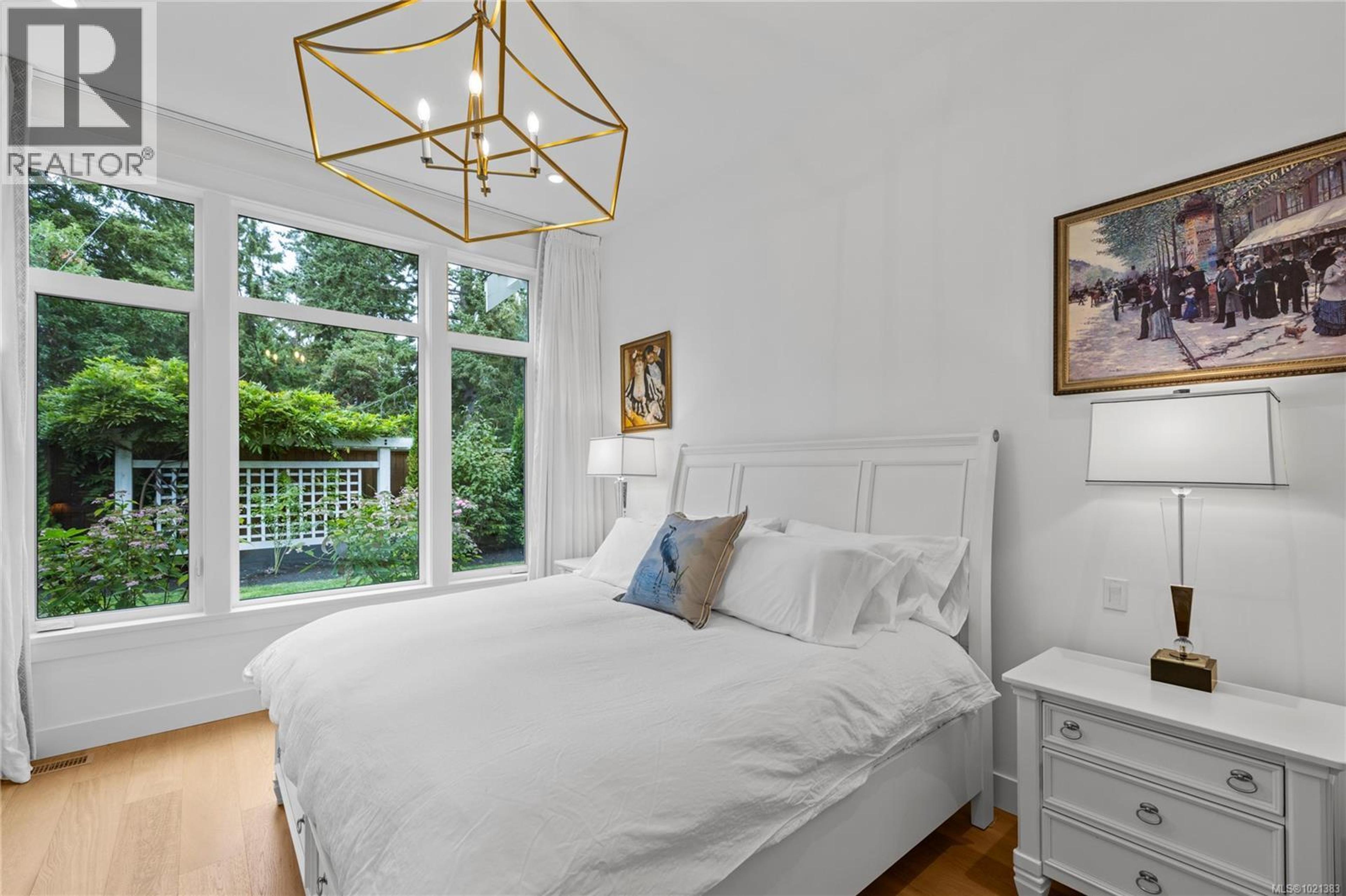 1353 PARKHURST PL - 10