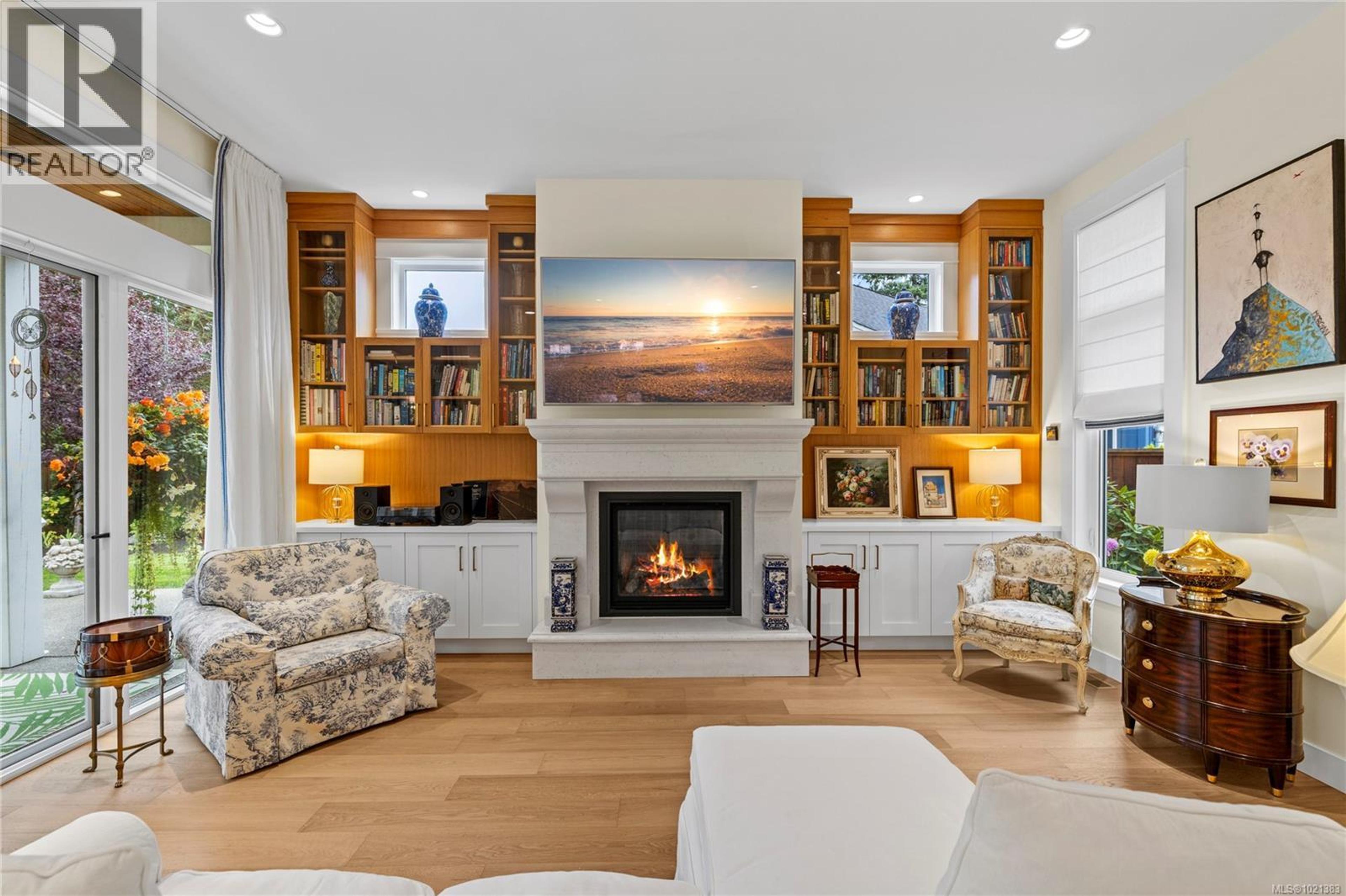 1353 PARKHURST PL - 5