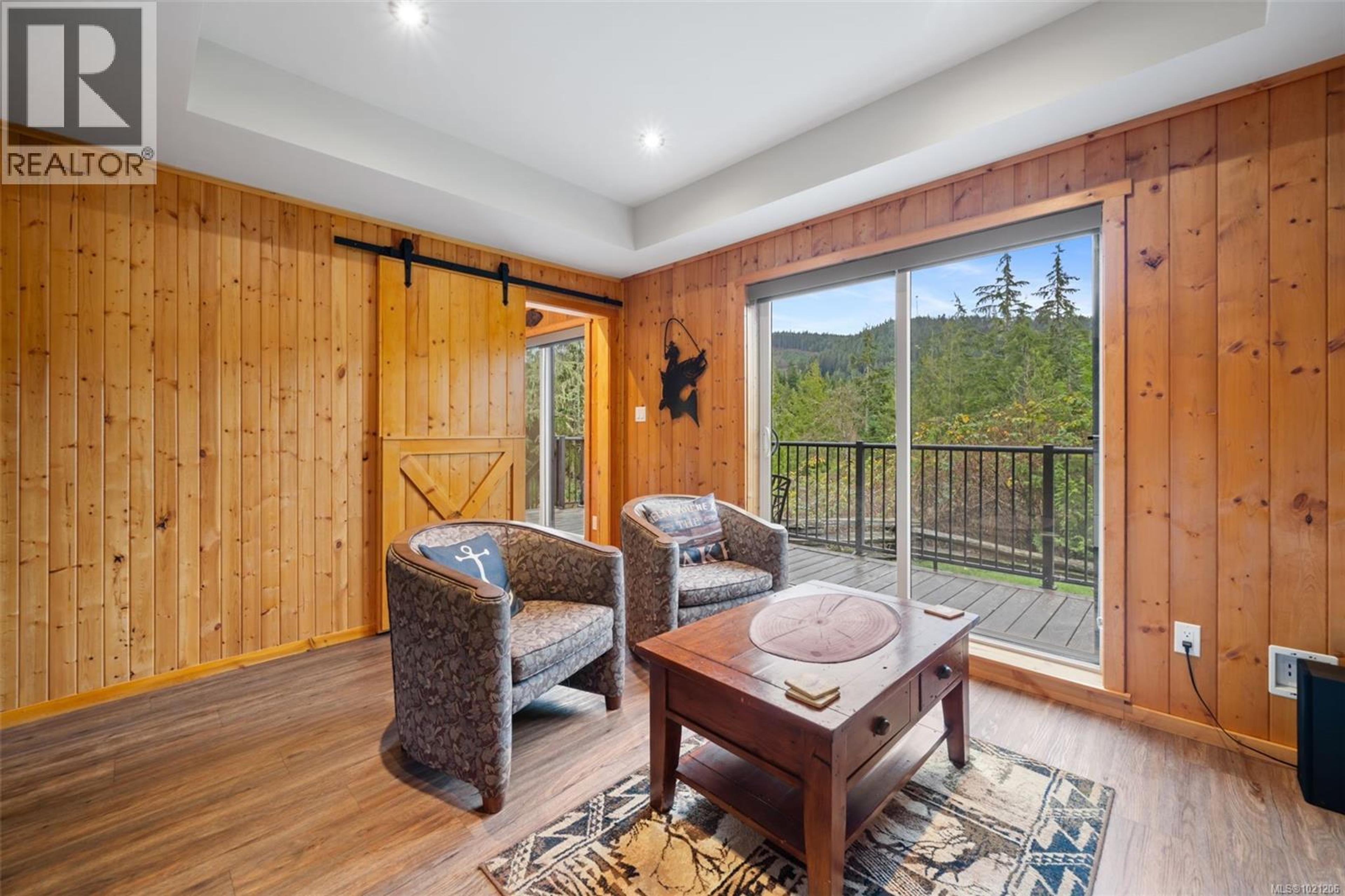 #221 6596 BAIRD RD - 22