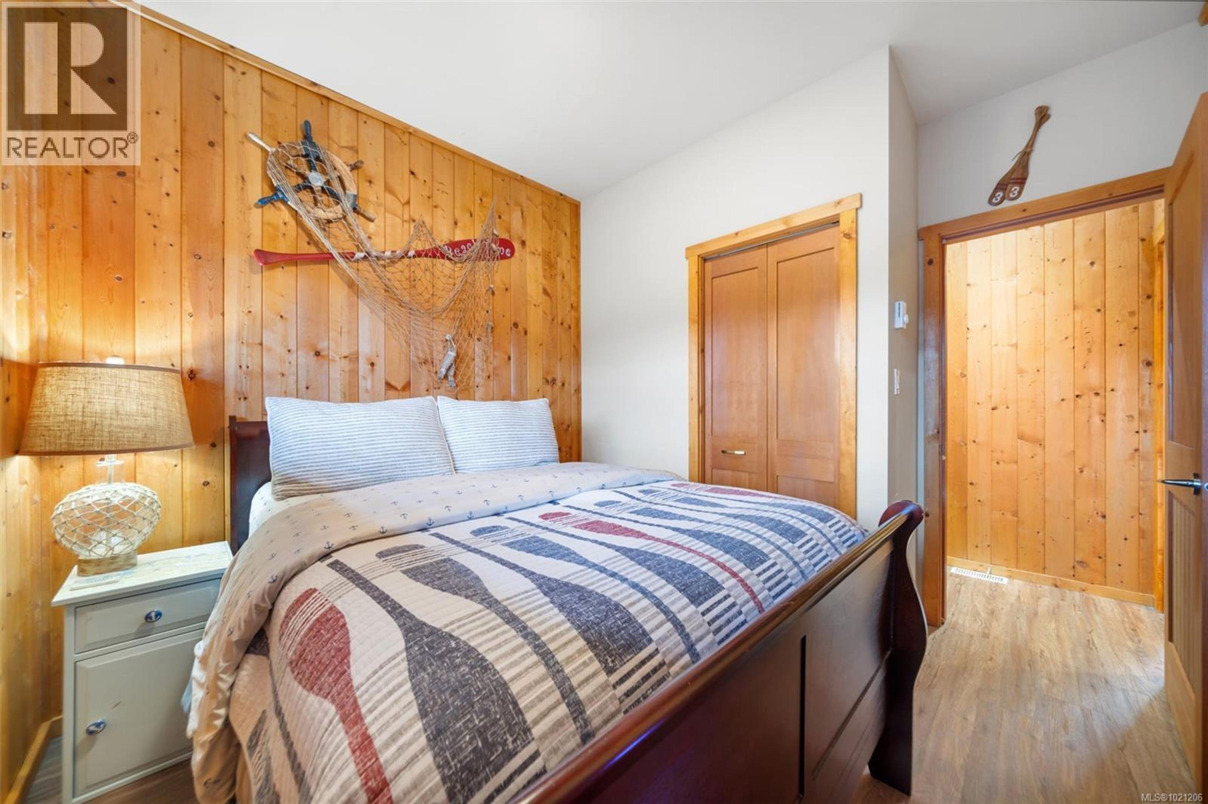 #221 6596 BAIRD RD - 27