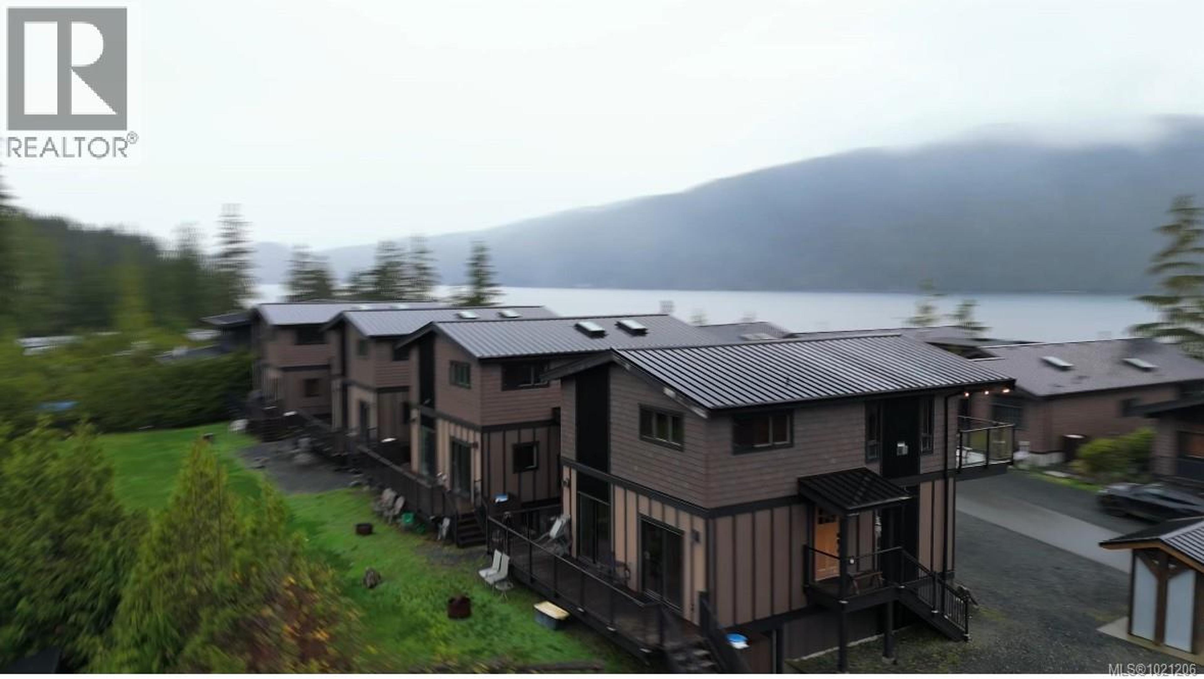 #221 6596 BAIRD RD - 40