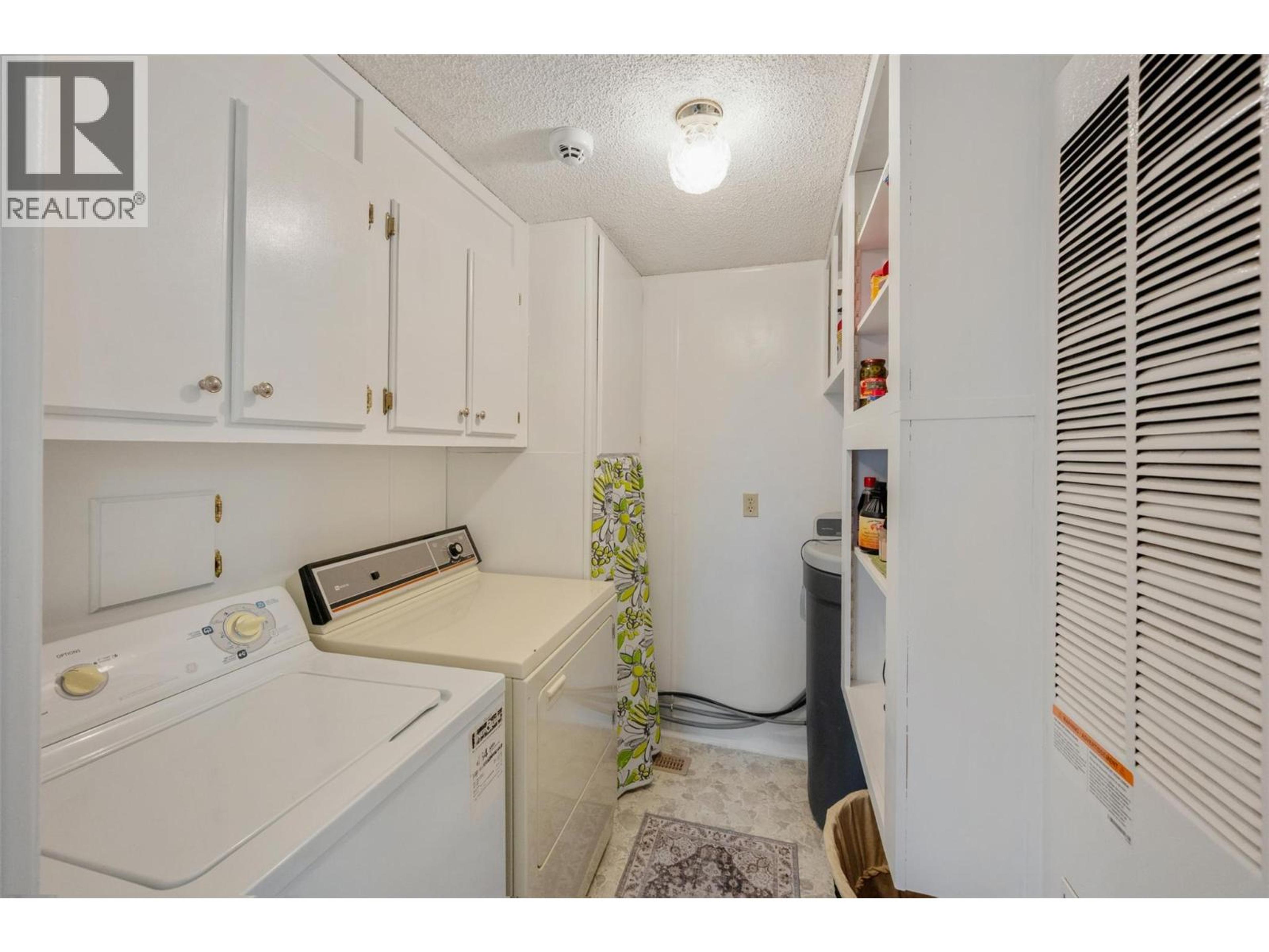 #125 914 BLAKEBOROUGH AVENUE - 18