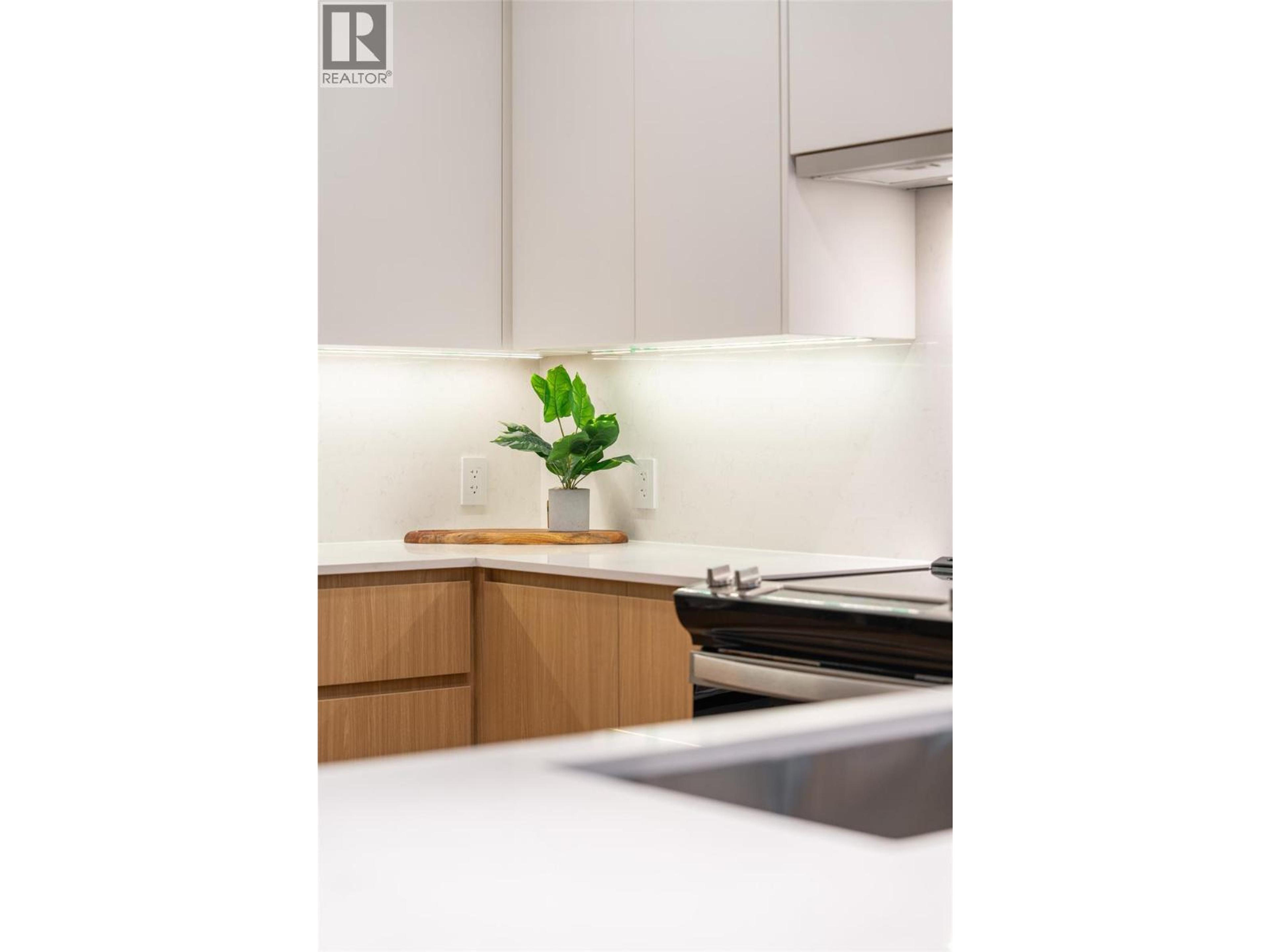 #1301 1702 COURSIER AVENUE - Image 3