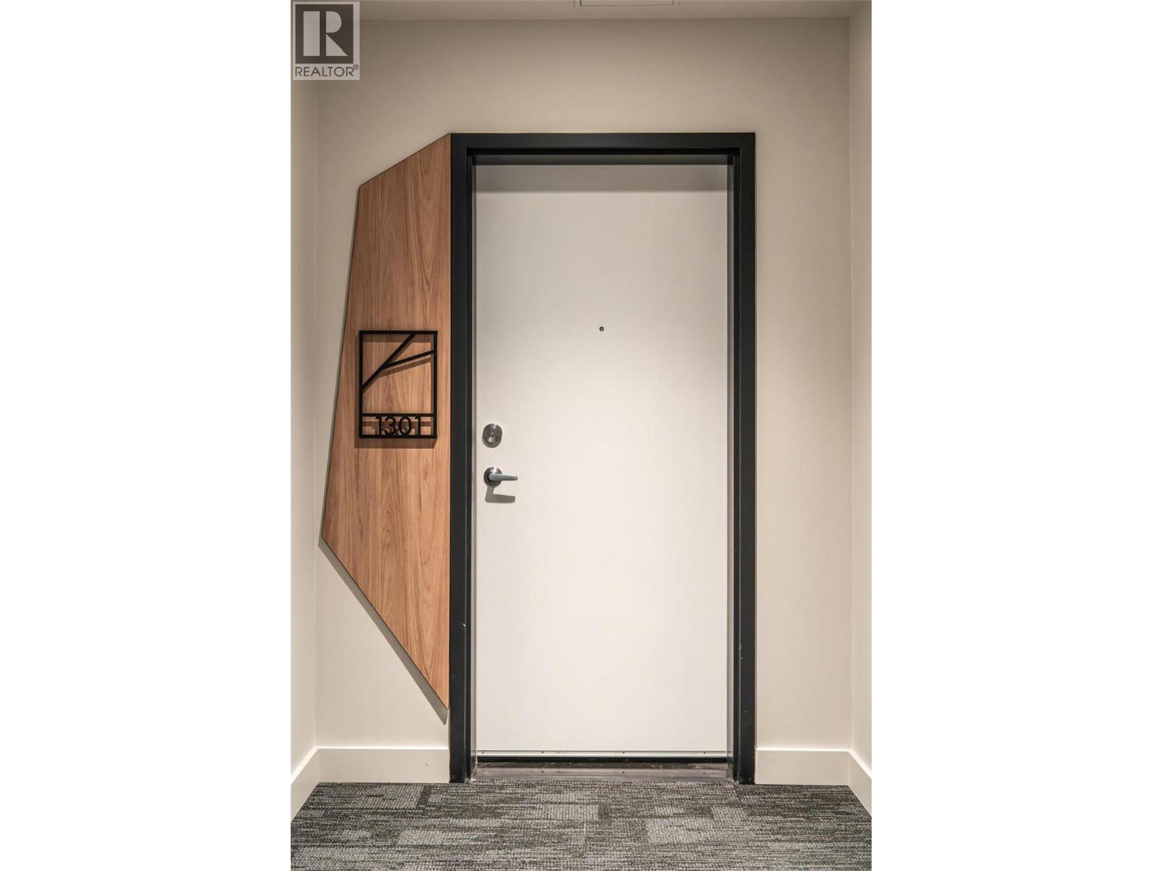 #1301 1702 COURSIER AVENUE - 26