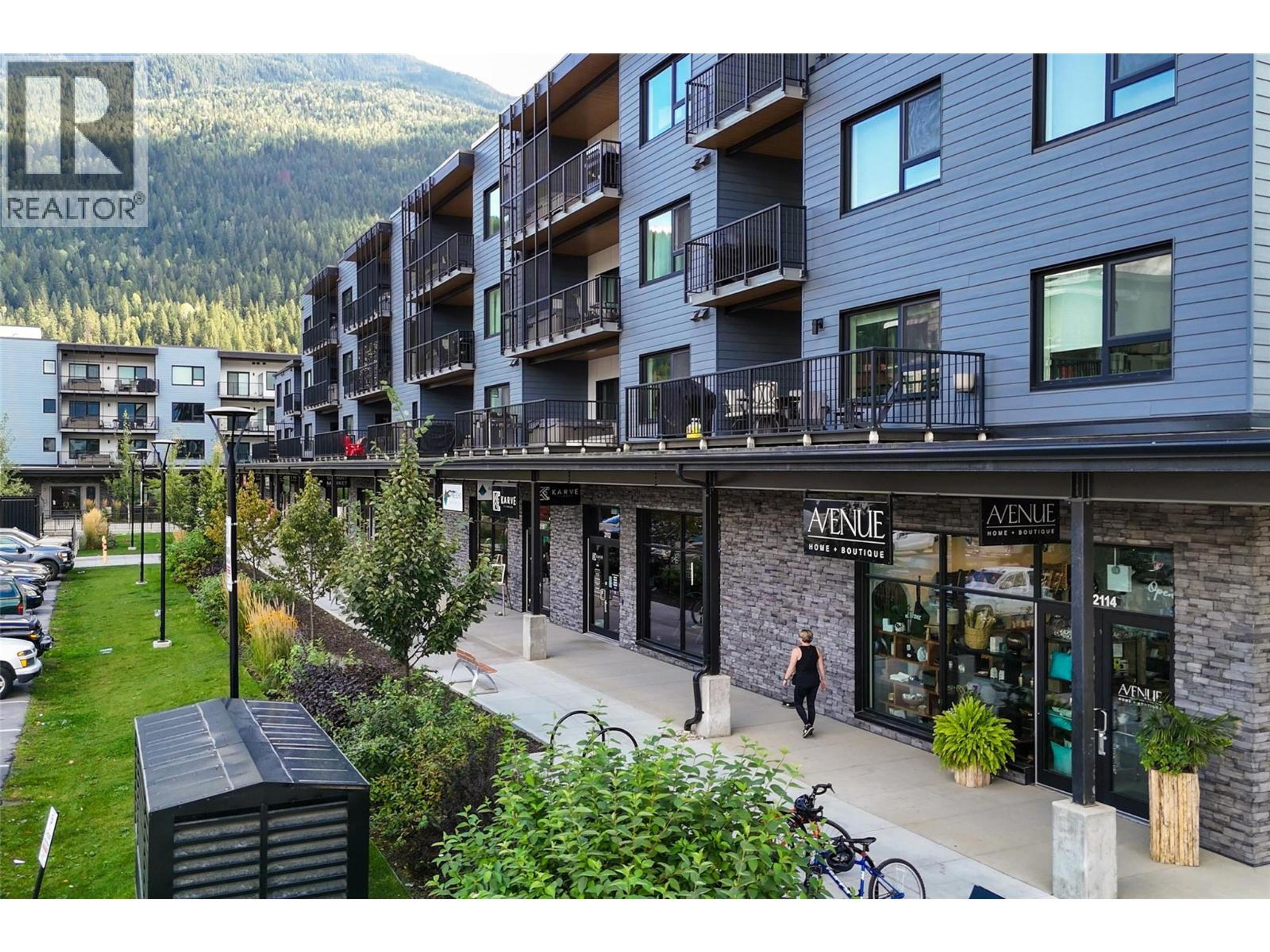 #1301 1702 COURSIER AVENUE - 24