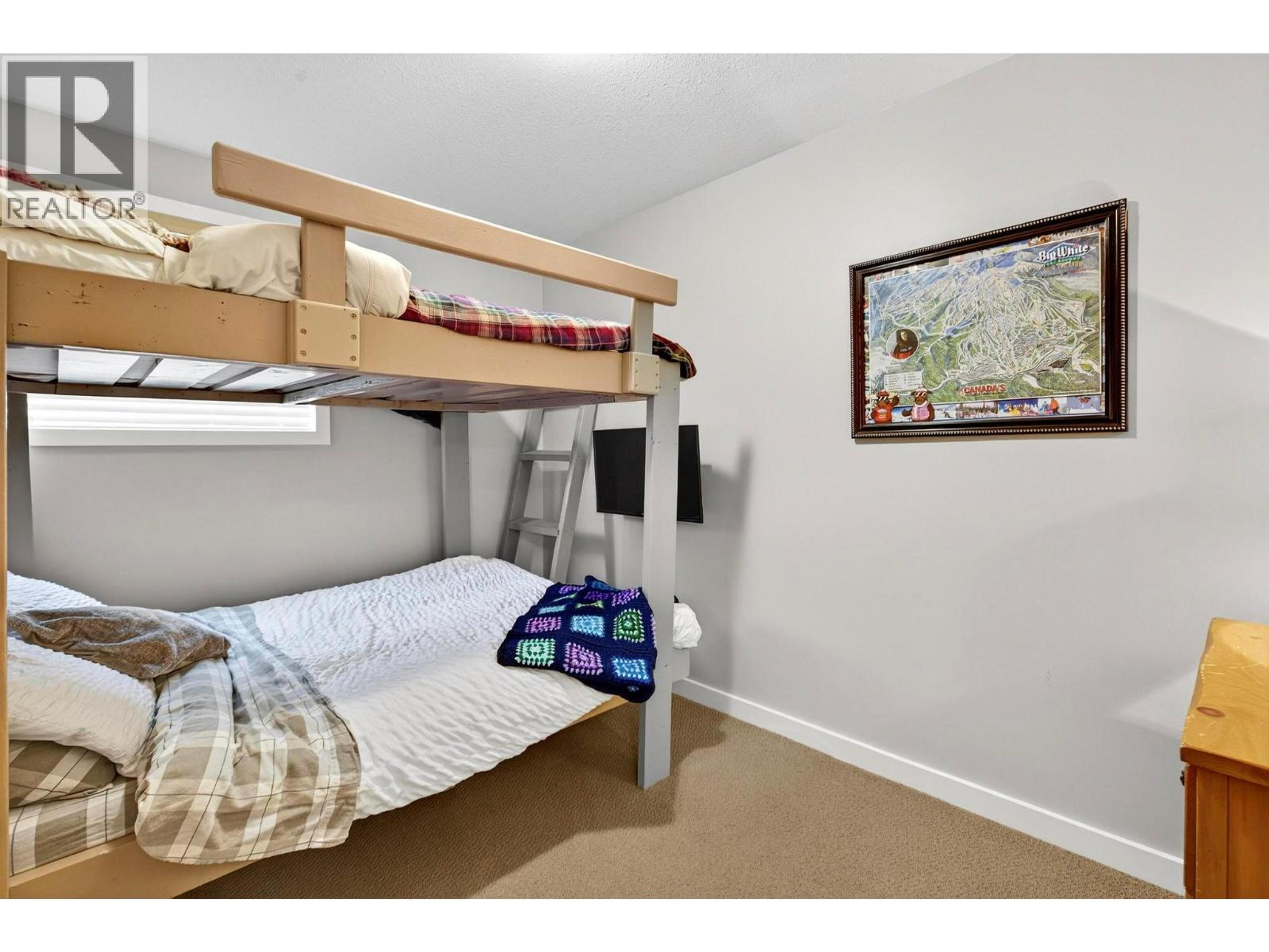 #104 7375 PORCUPINE ROAD - 16