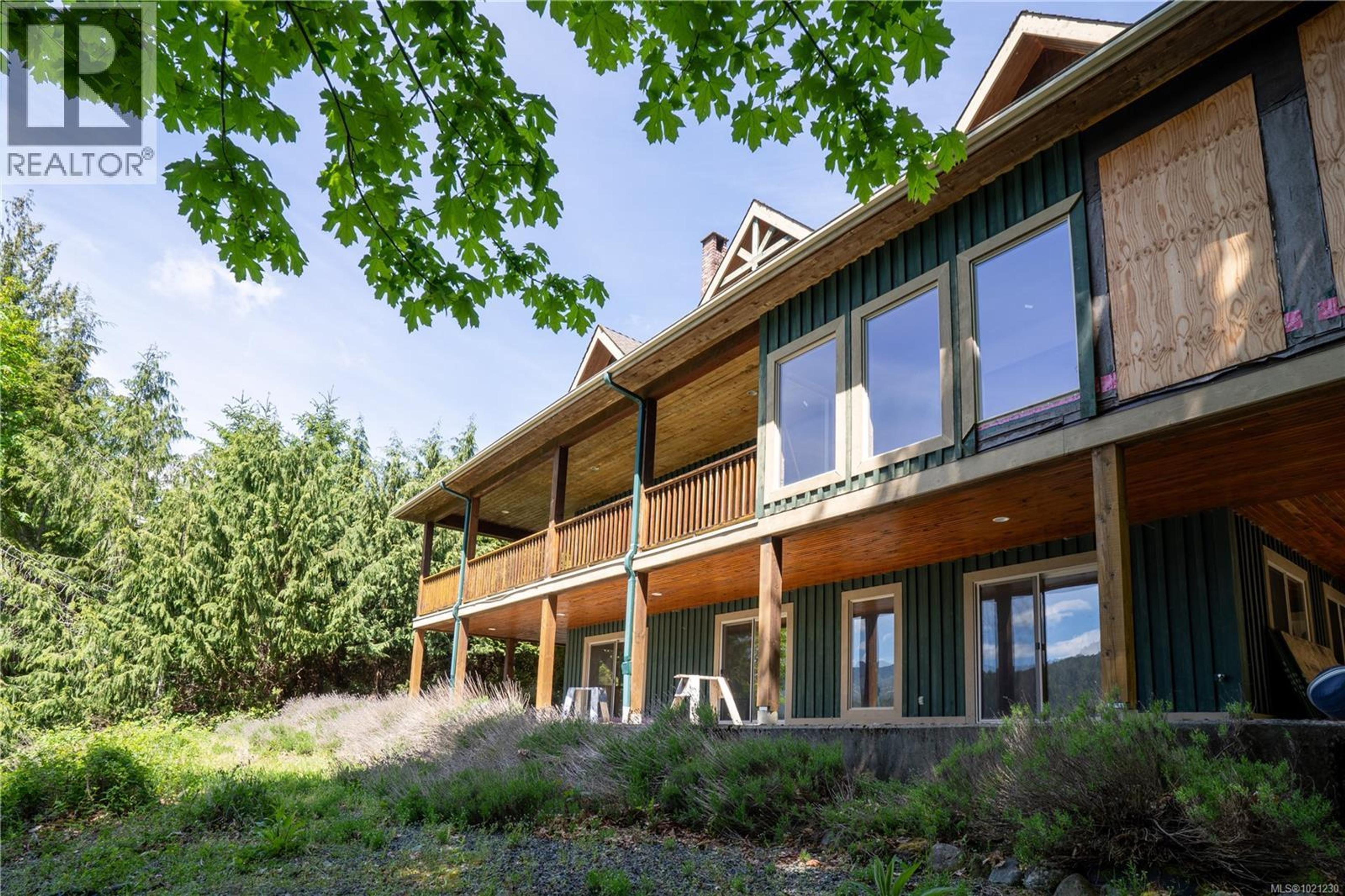 9878 SWORDFERN WAY - 22