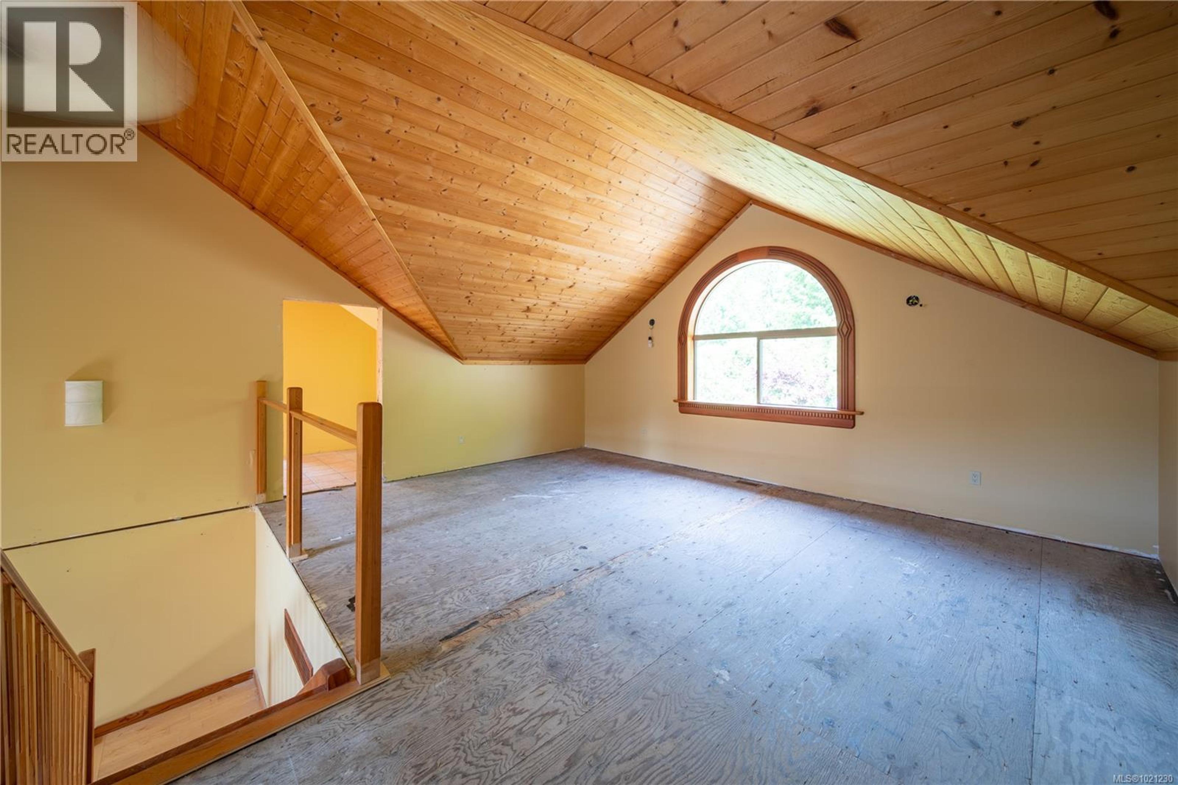 9878 SWORDFERN WAY - 25