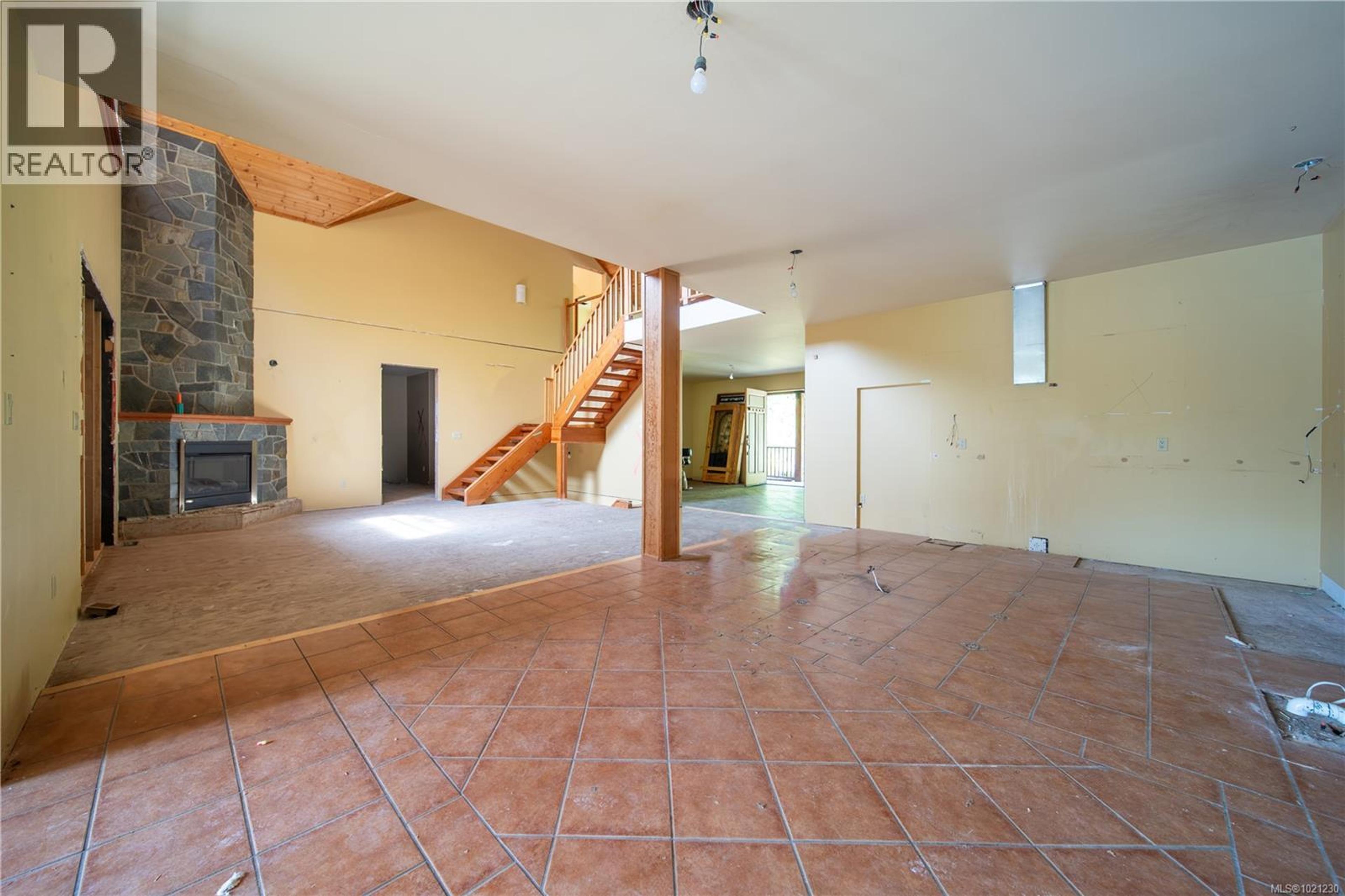 9878 SWORDFERN WAY - 29