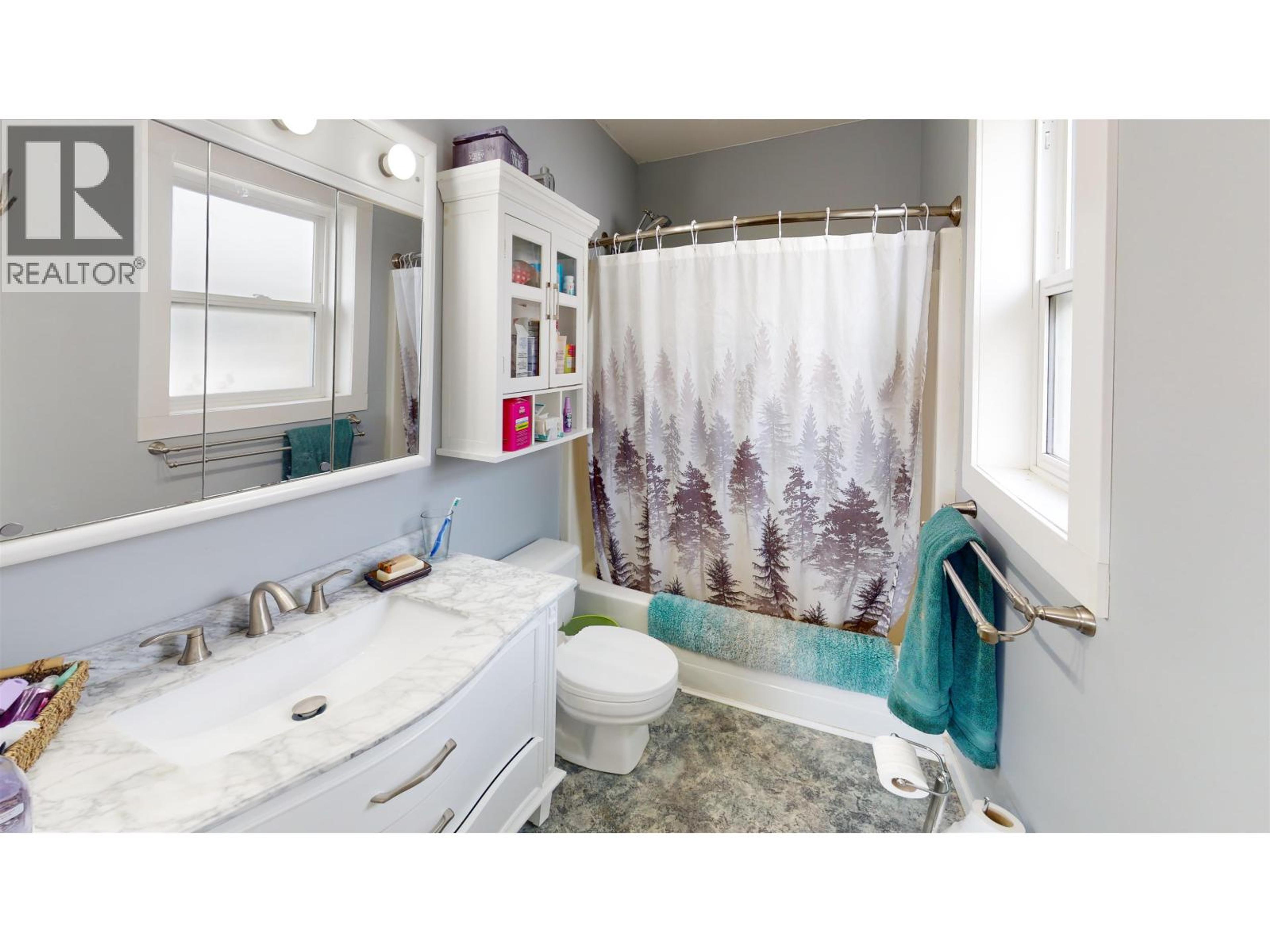 510 DIXON STREET - 18