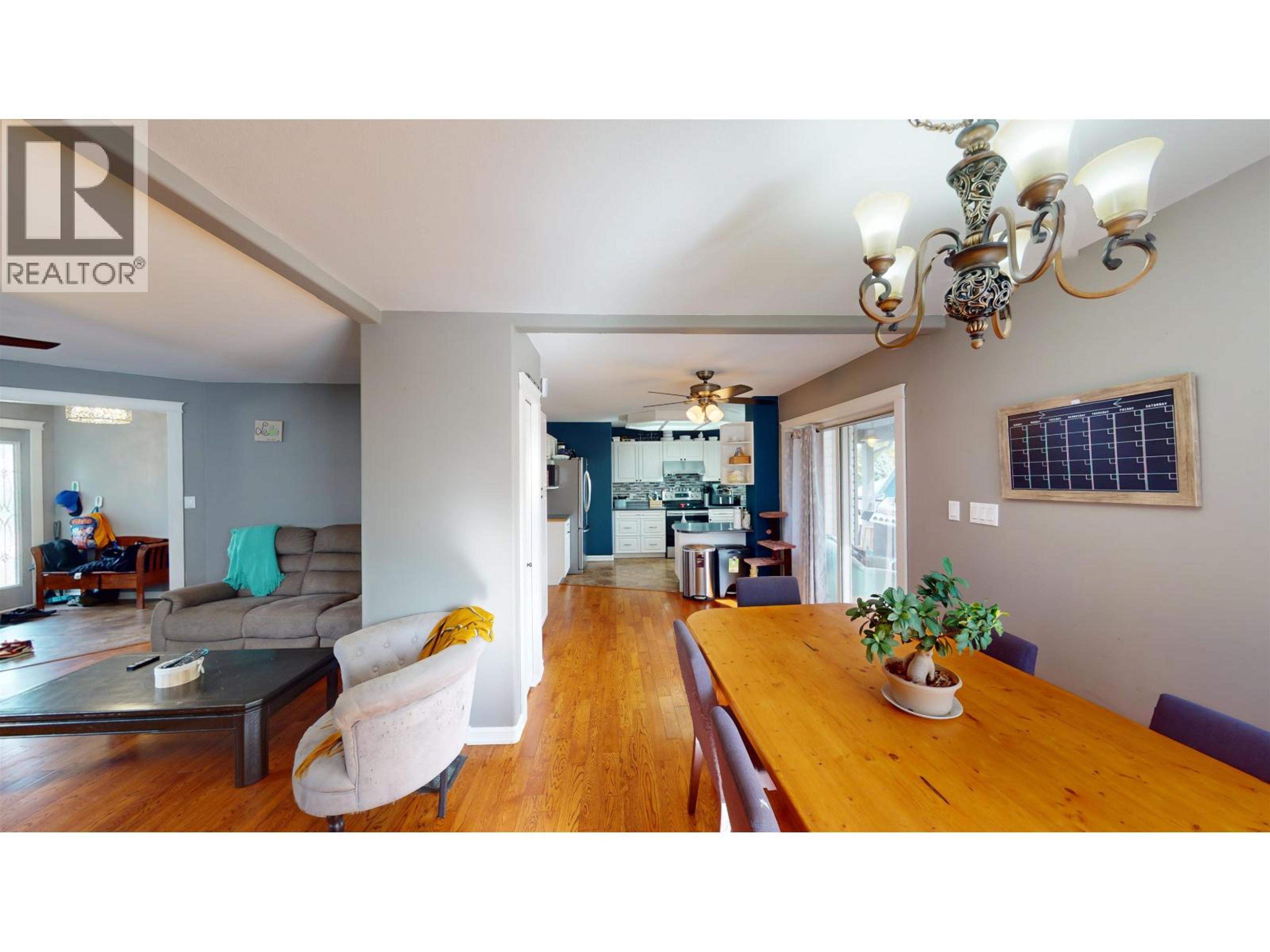 510 DIXON STREET - Image 3