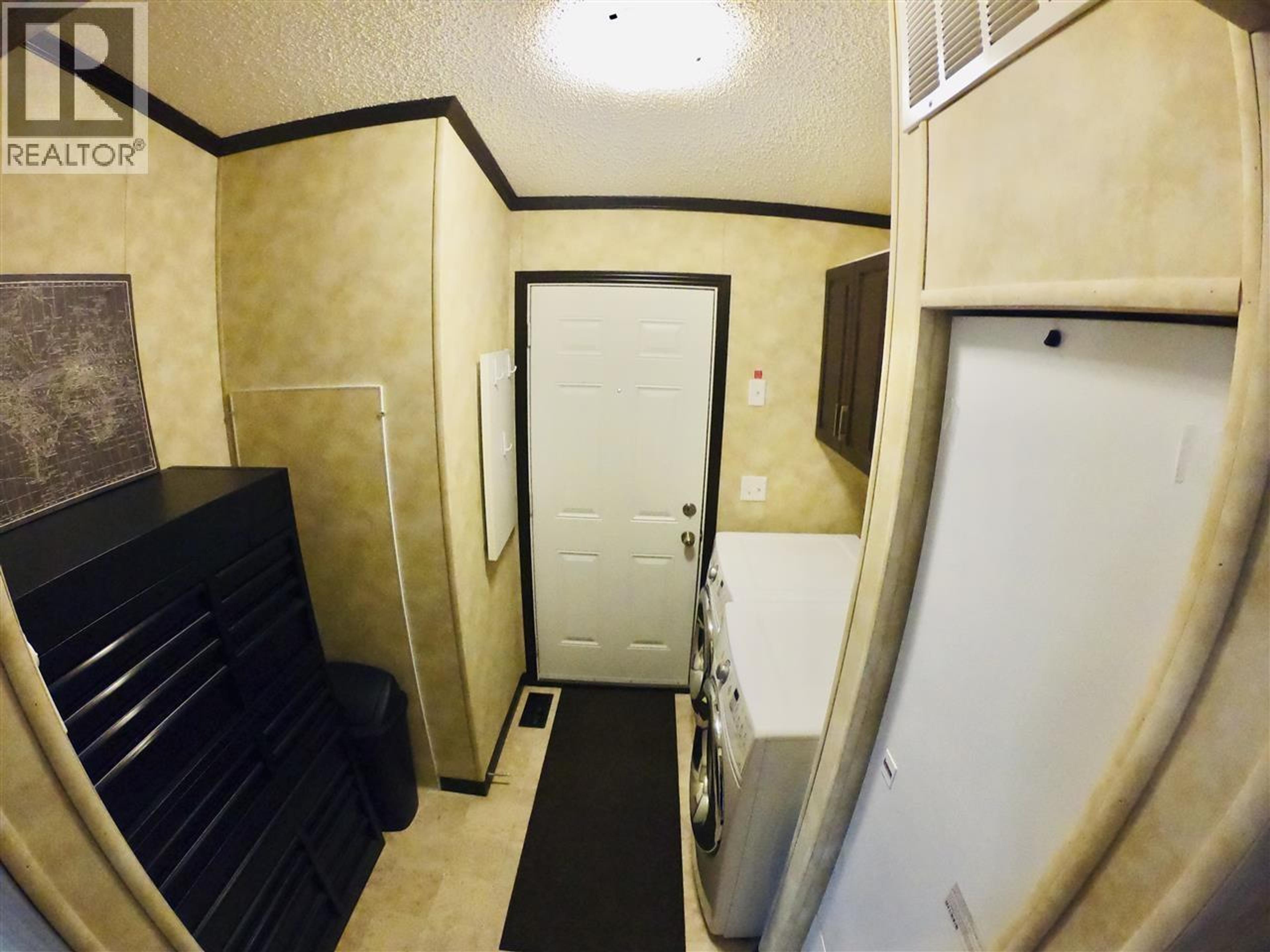 #85 9207 82 STREET - 10