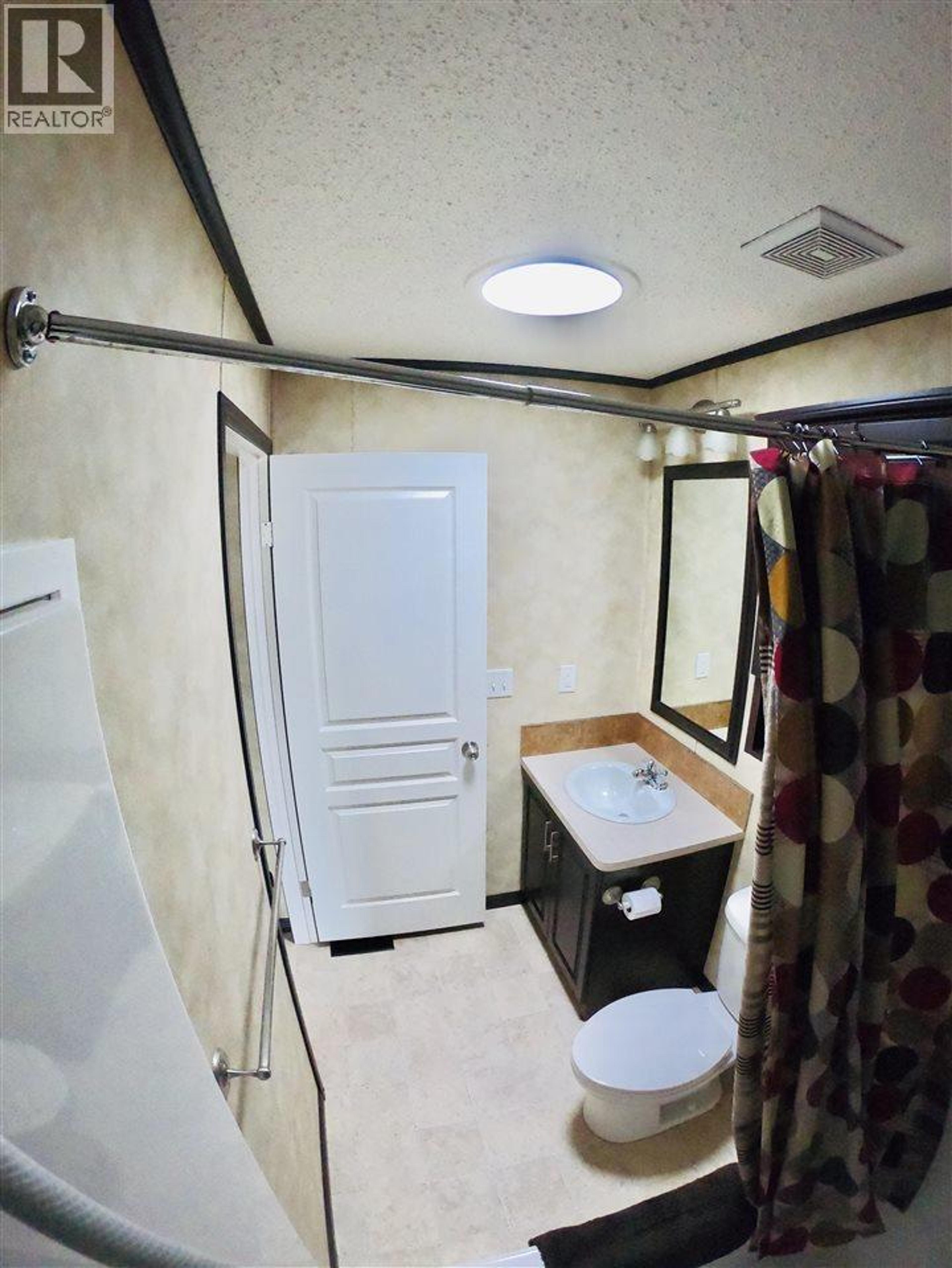 #85 9207 82 STREET - 14