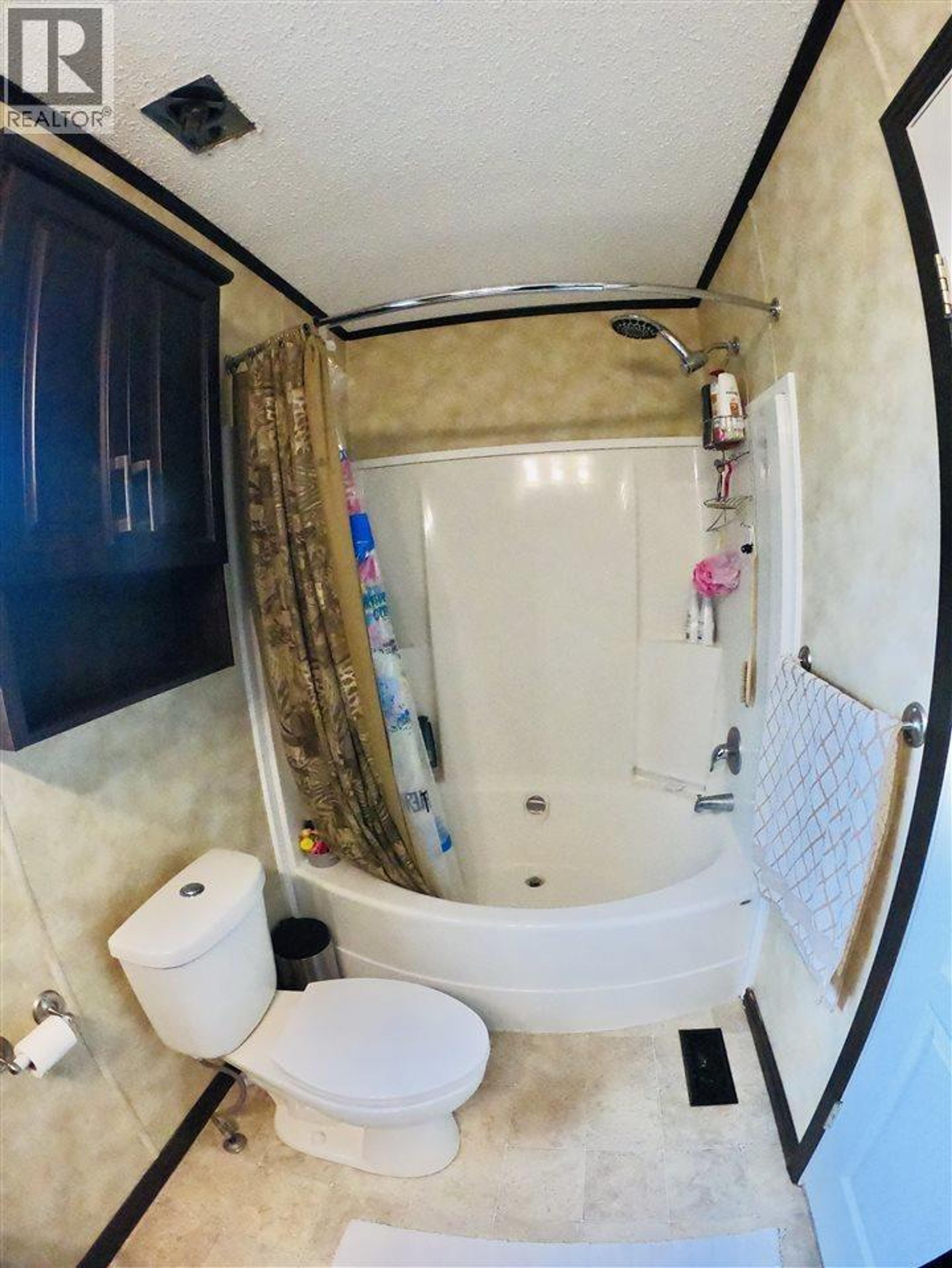 #85 9207 82 STREET - 19