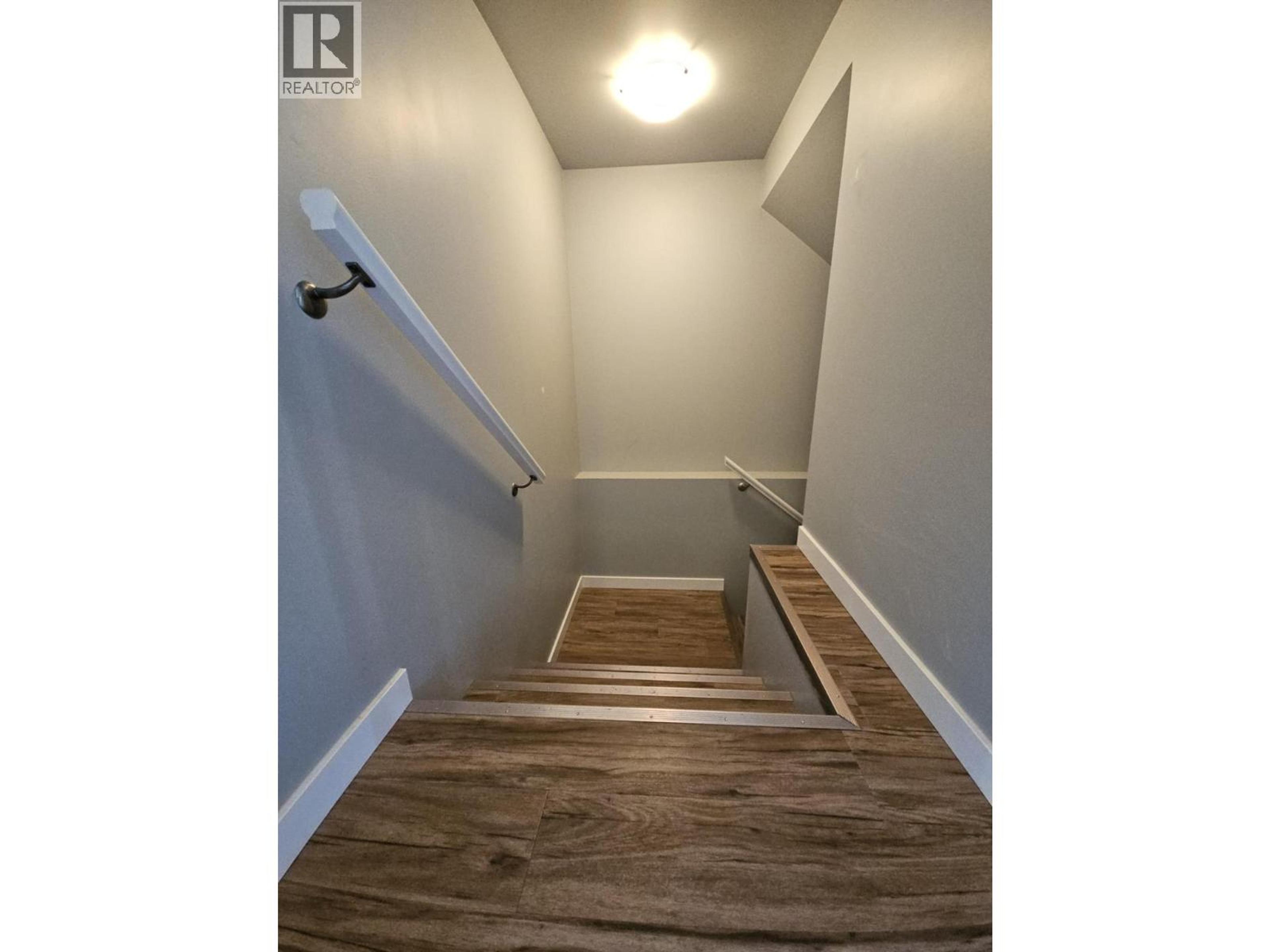 5216 41 STREET NE - 45