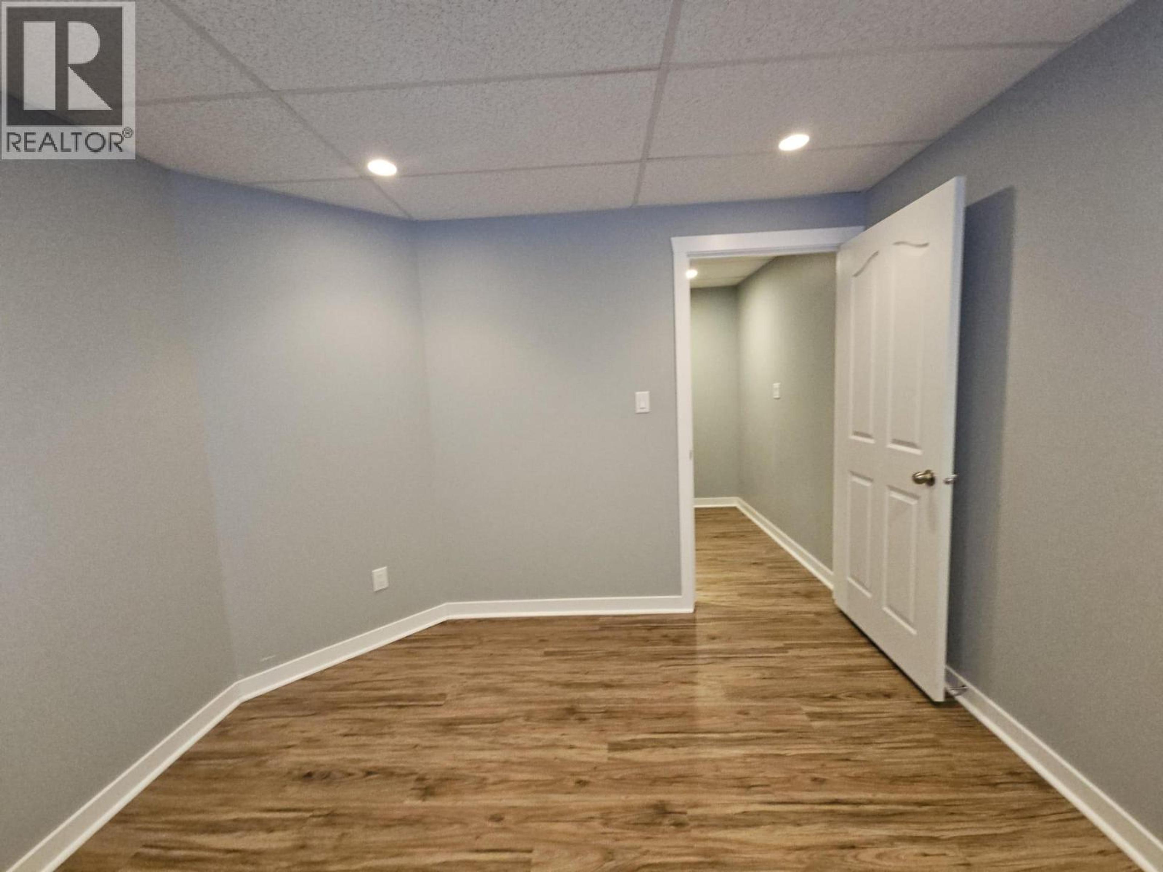 5216 41 STREET NE - 51