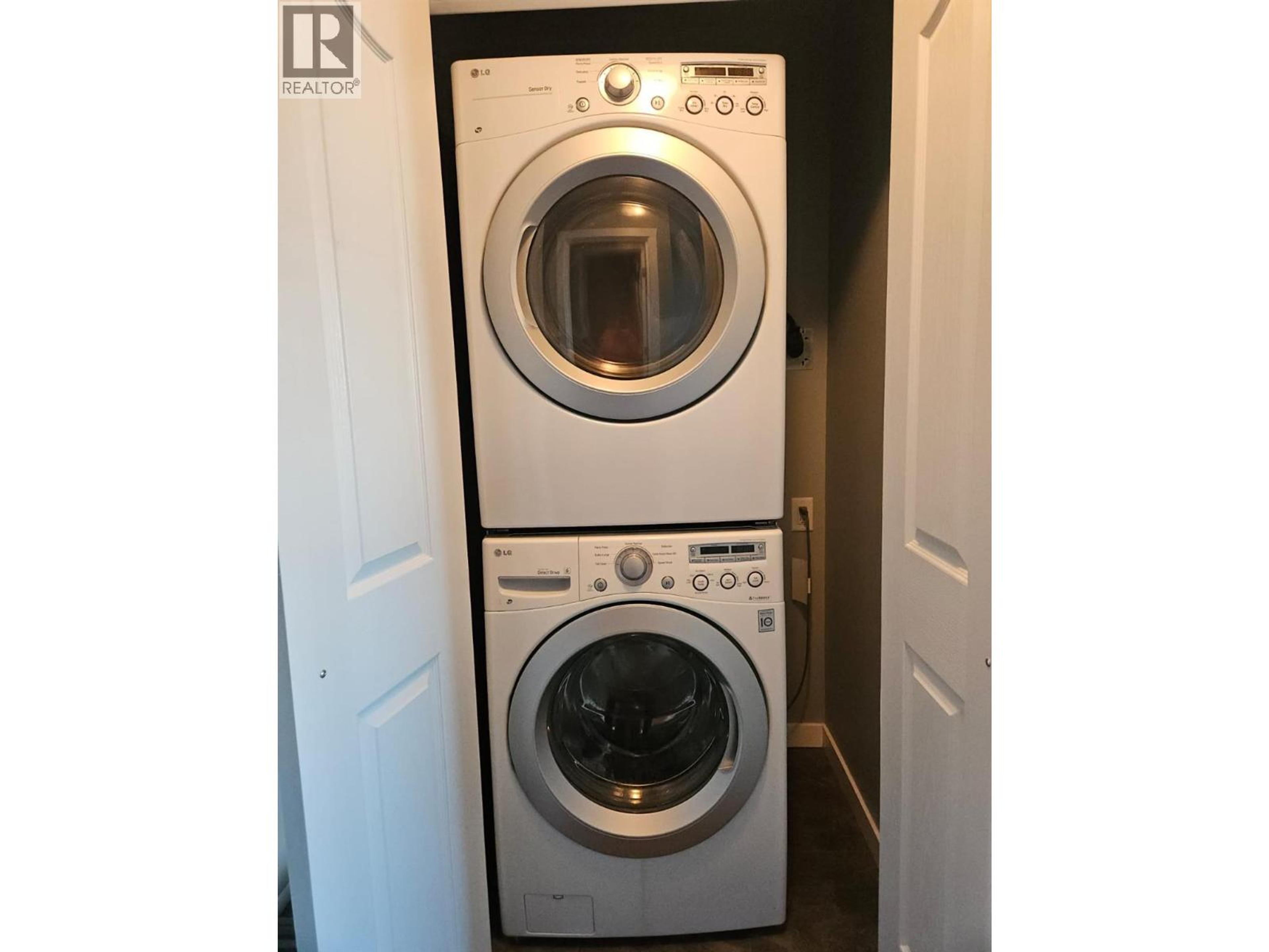 5216 41 STREET NE - 61