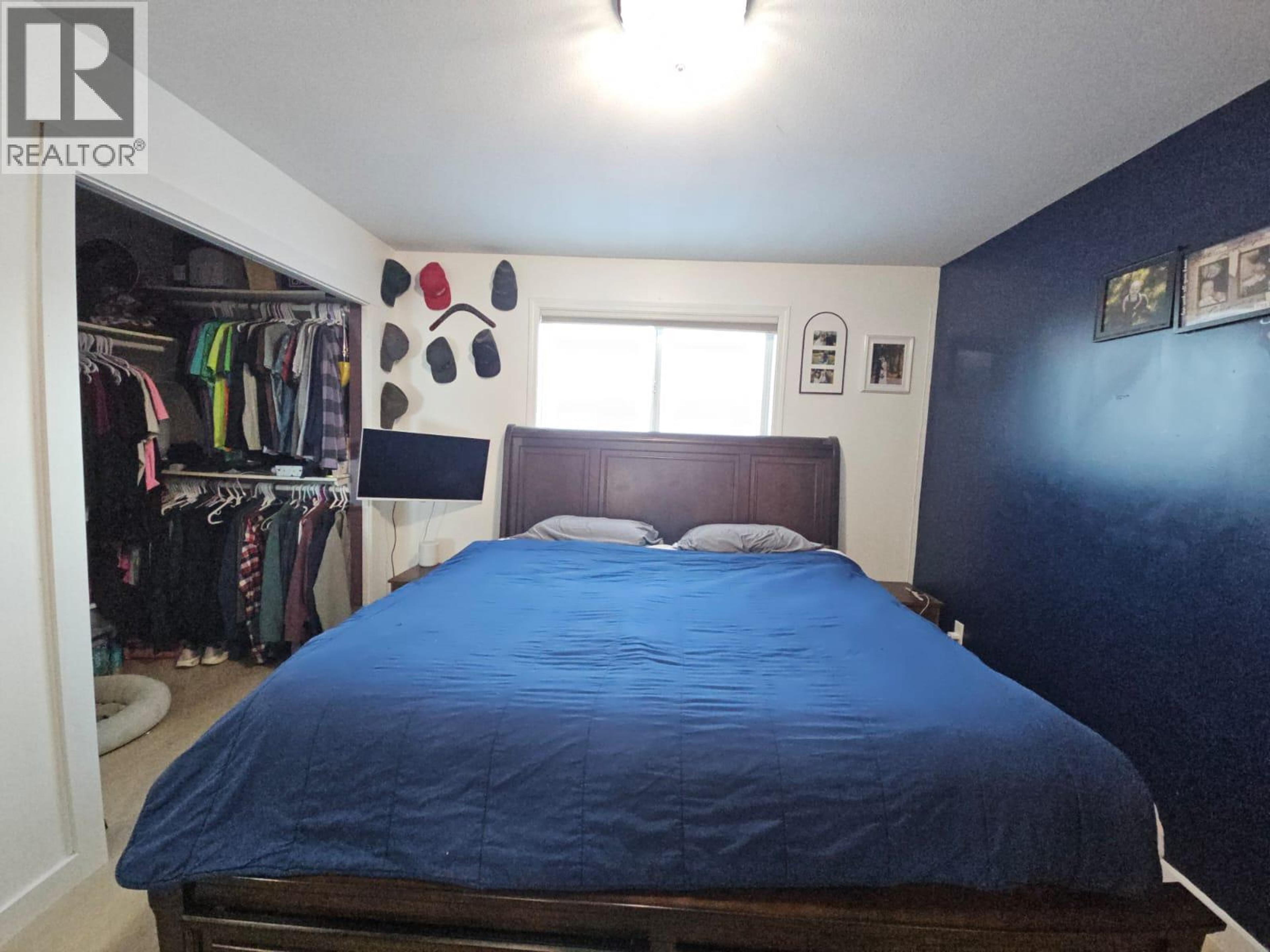 5200 41 STREET NE - 22