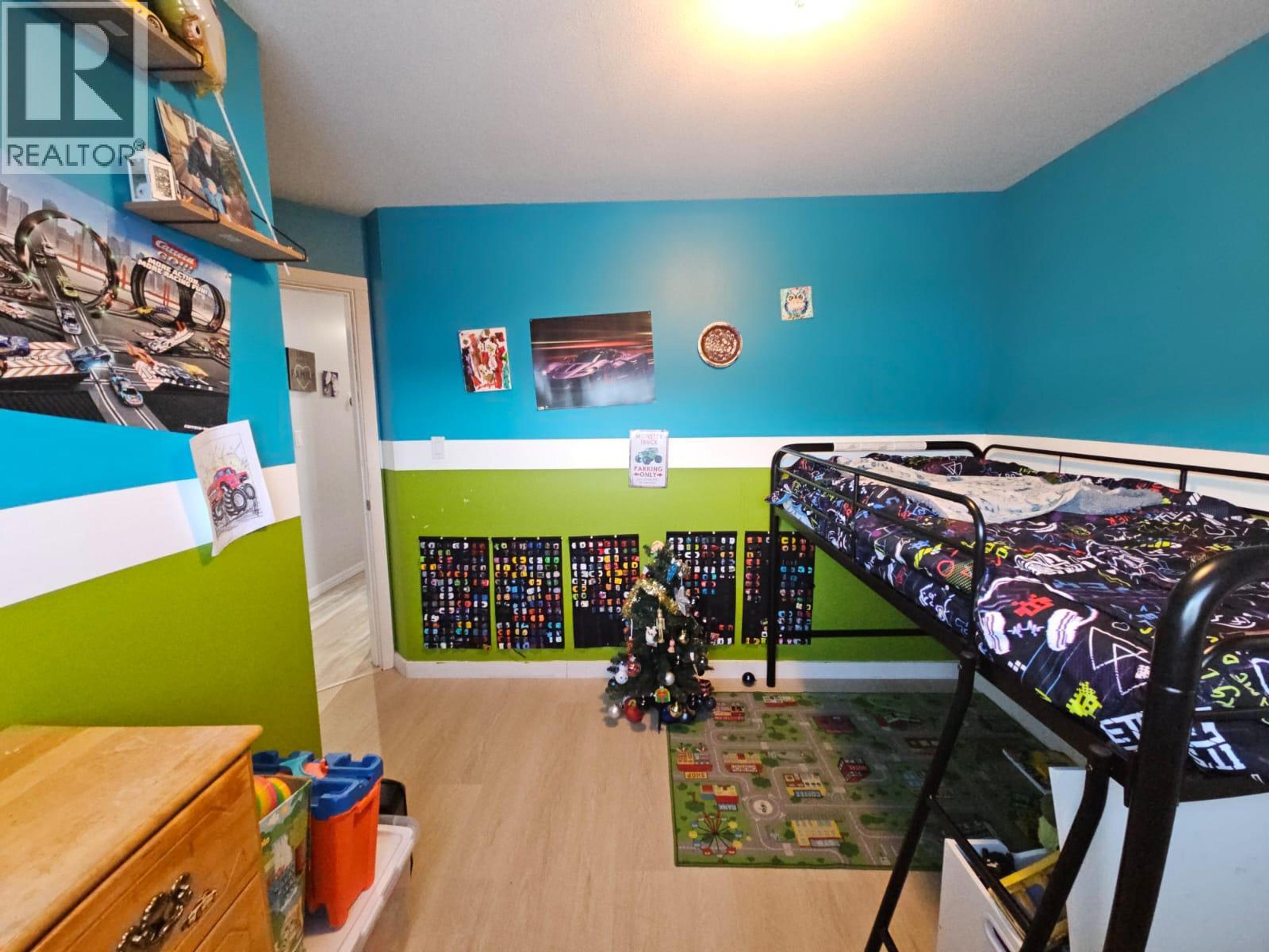 5200 41 STREET NE - 30