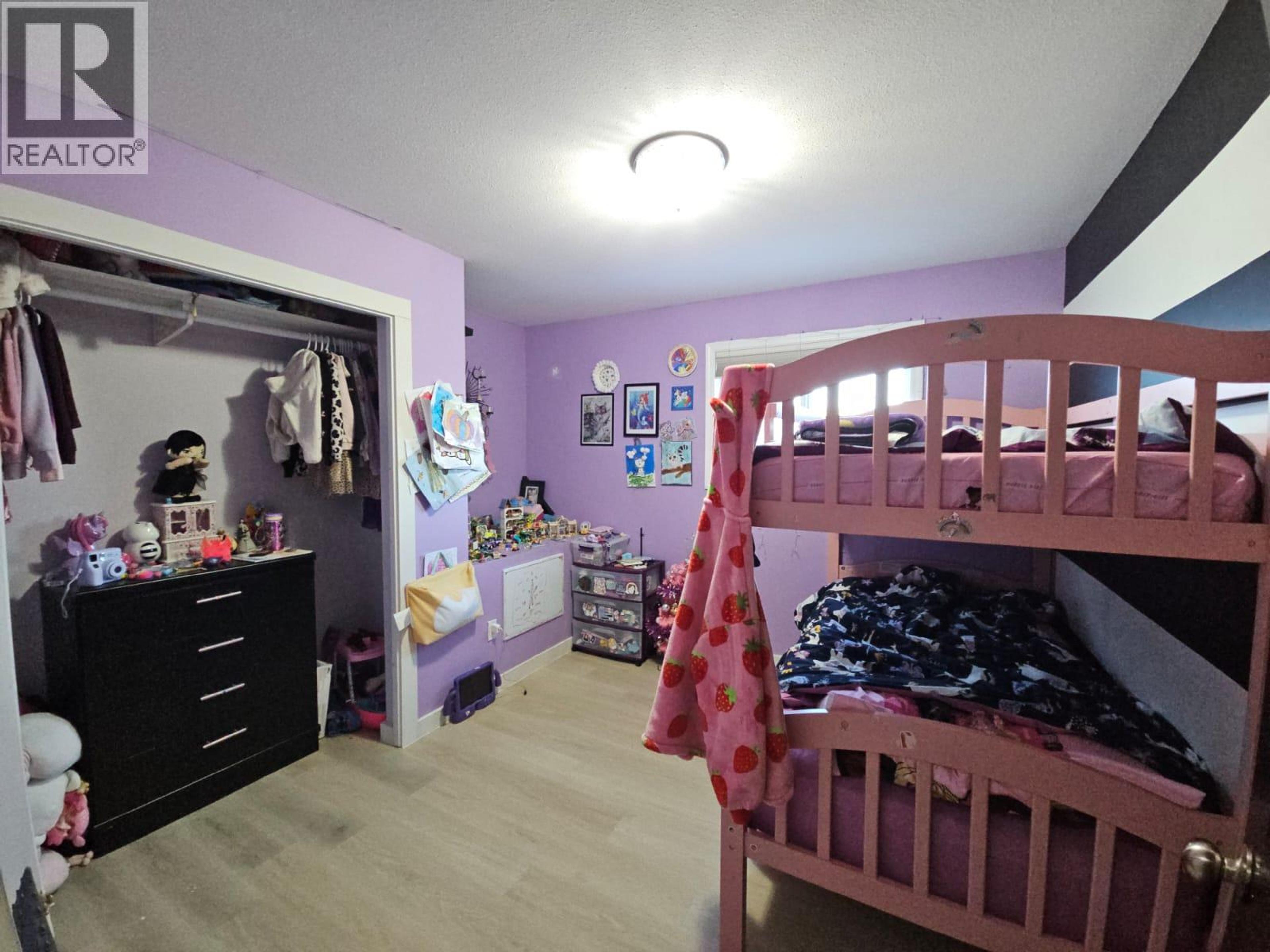 5200 41 STREET NE - 35