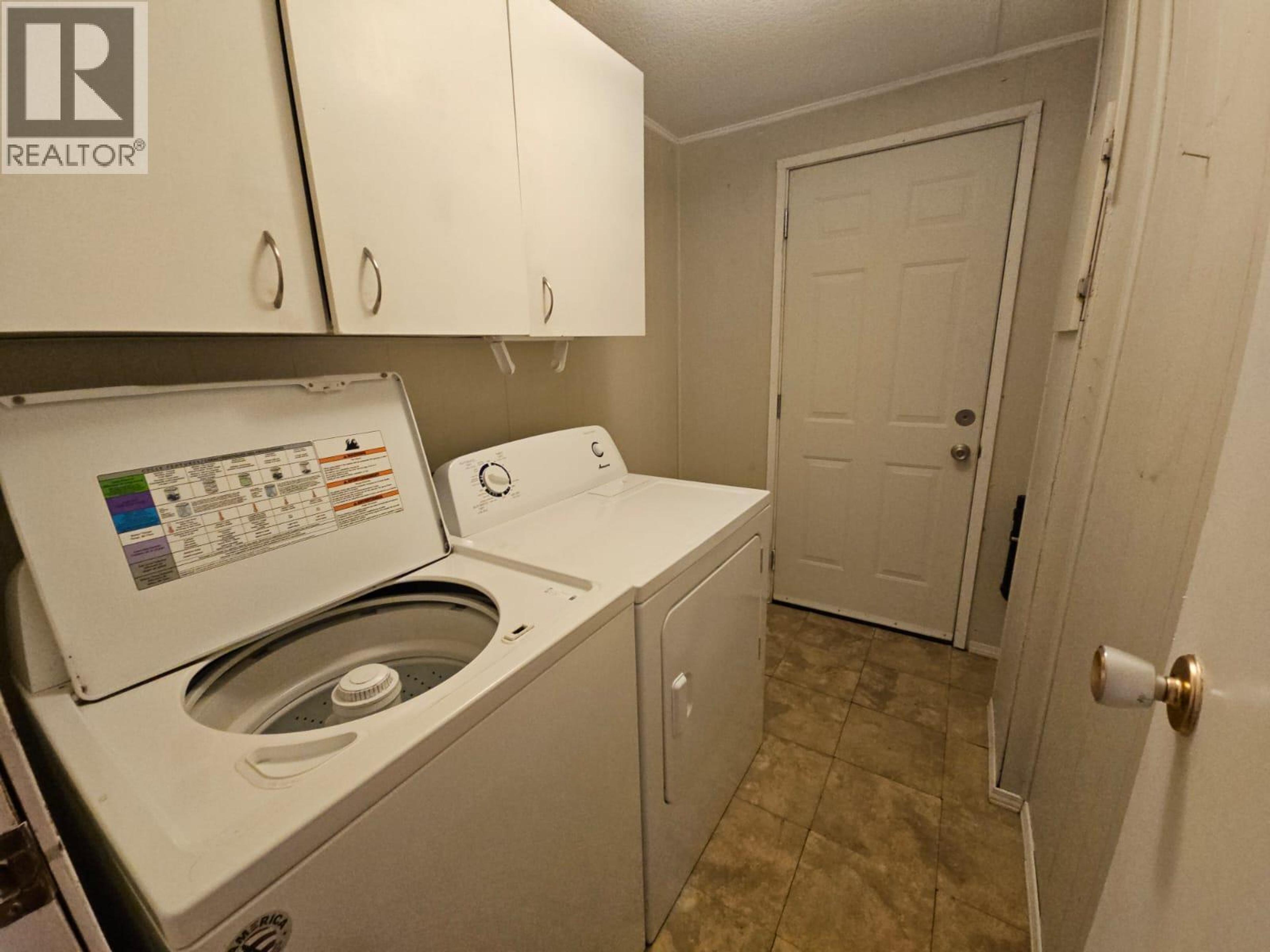 4313 52B AVENUE NE - 48