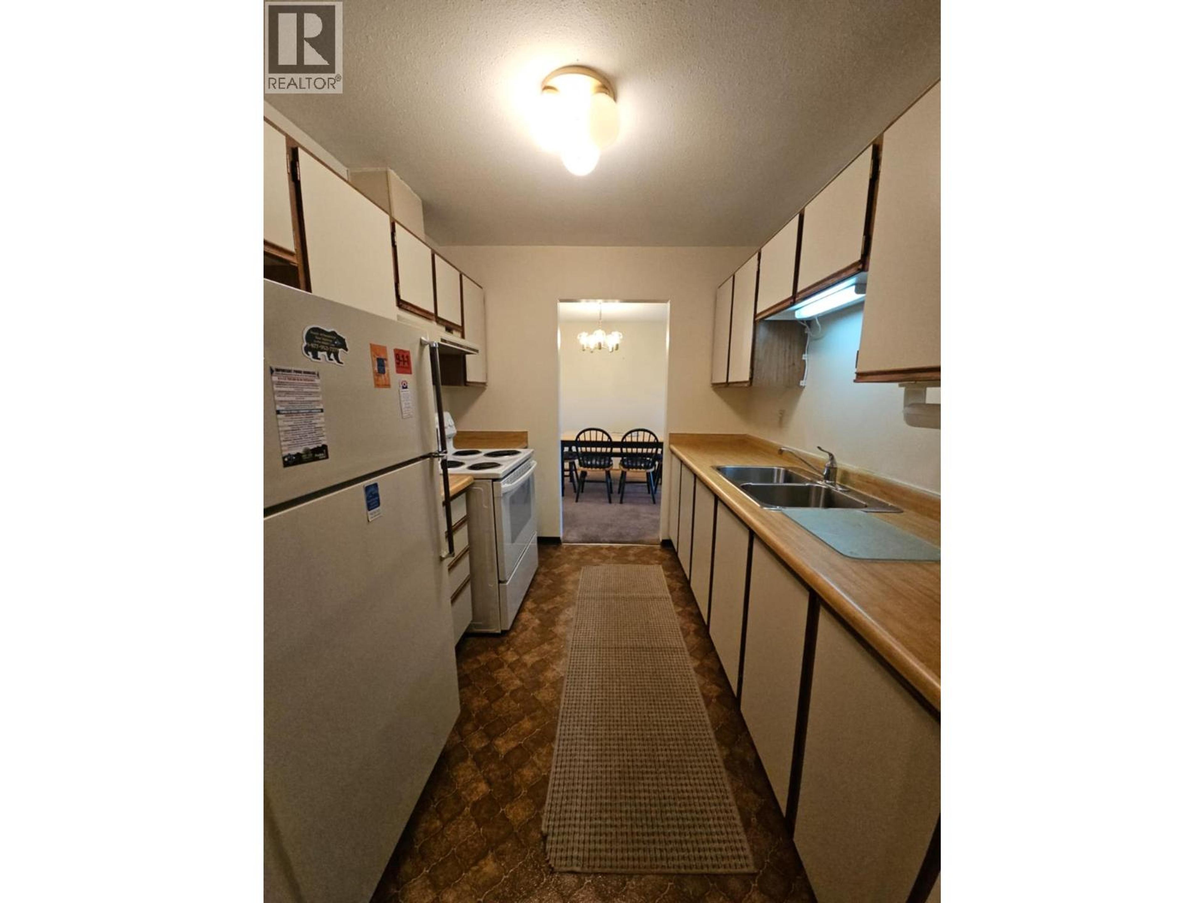 307-195 CHAMBERLAIN CRESCENT - 10