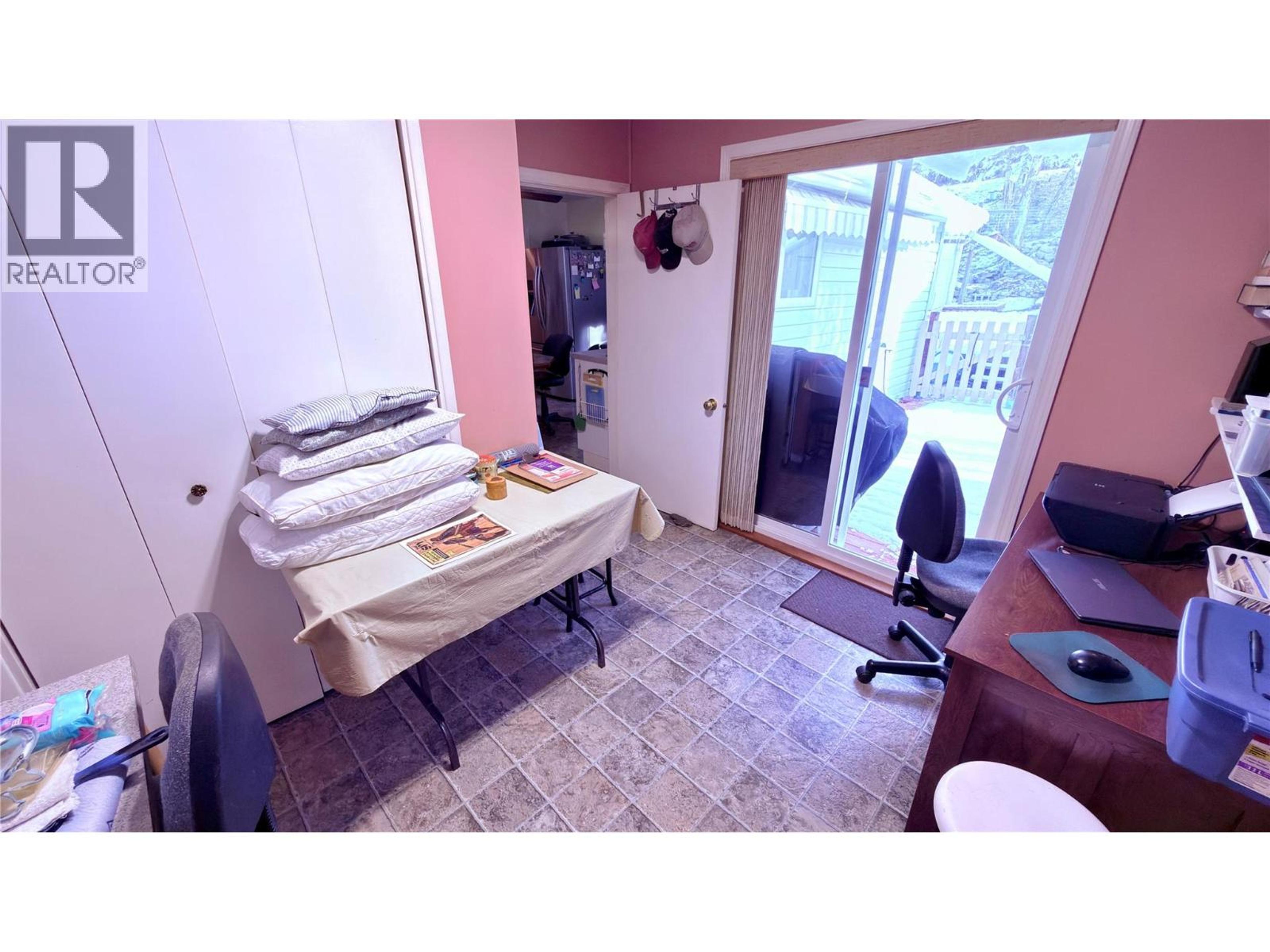 264 LONG LAKE ROAD - 20