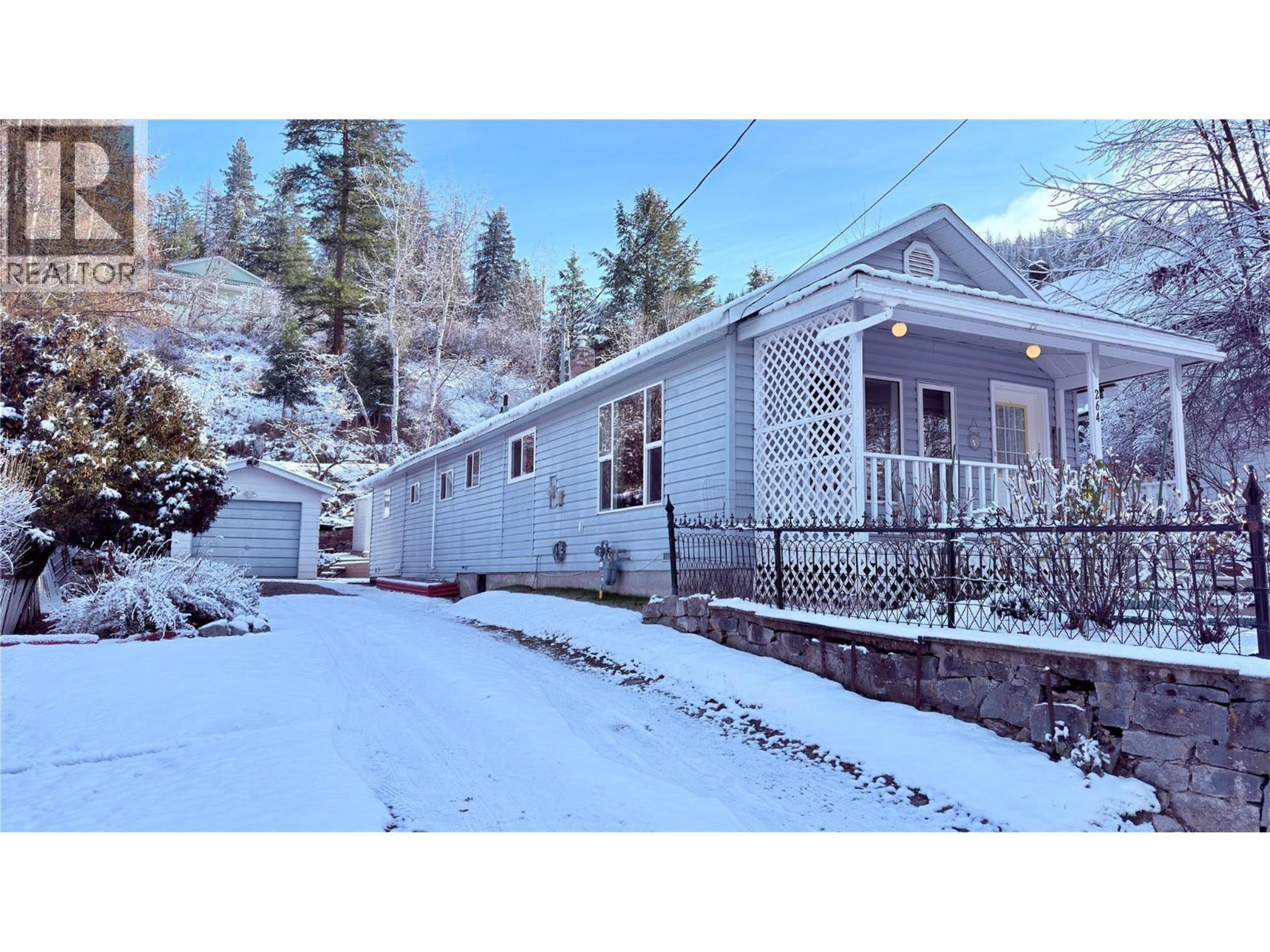 264 LONG LAKE ROAD - Main Image