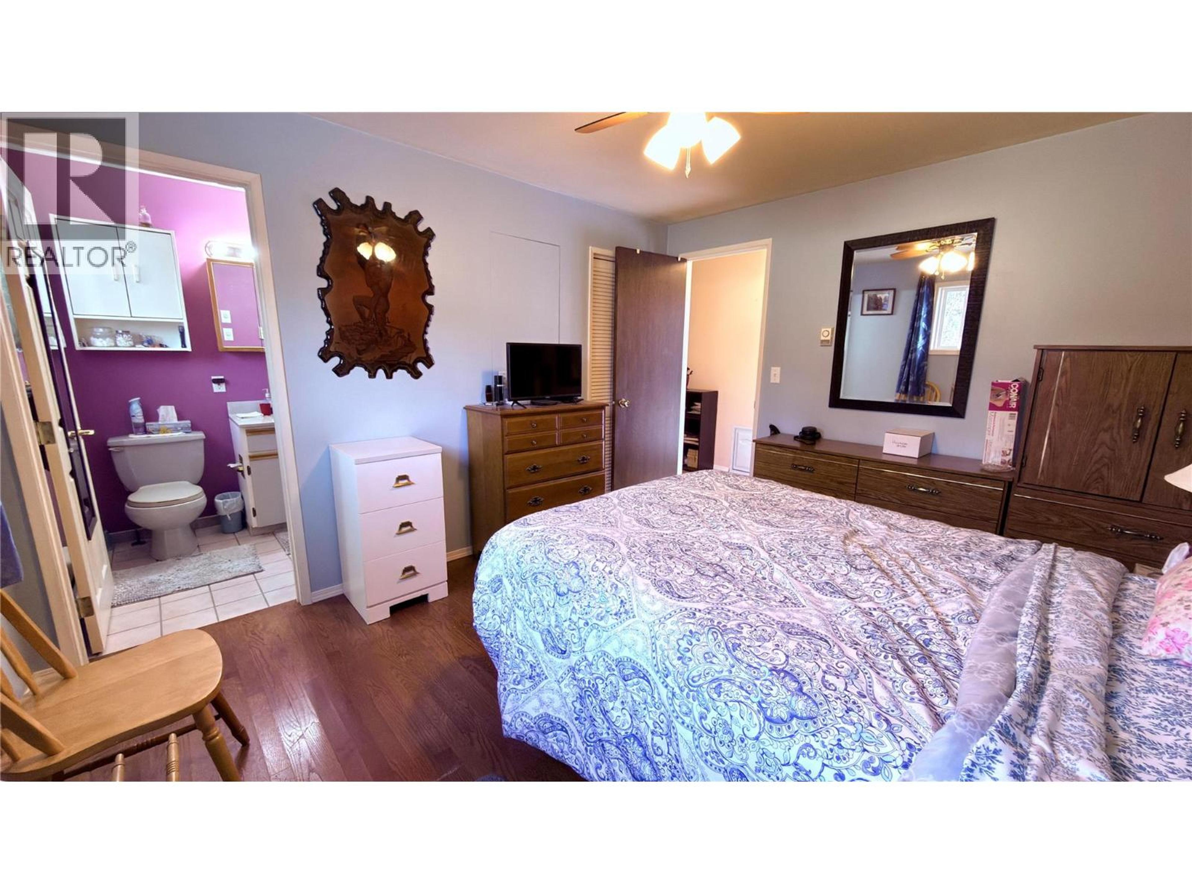 264 LONG LAKE ROAD - 17