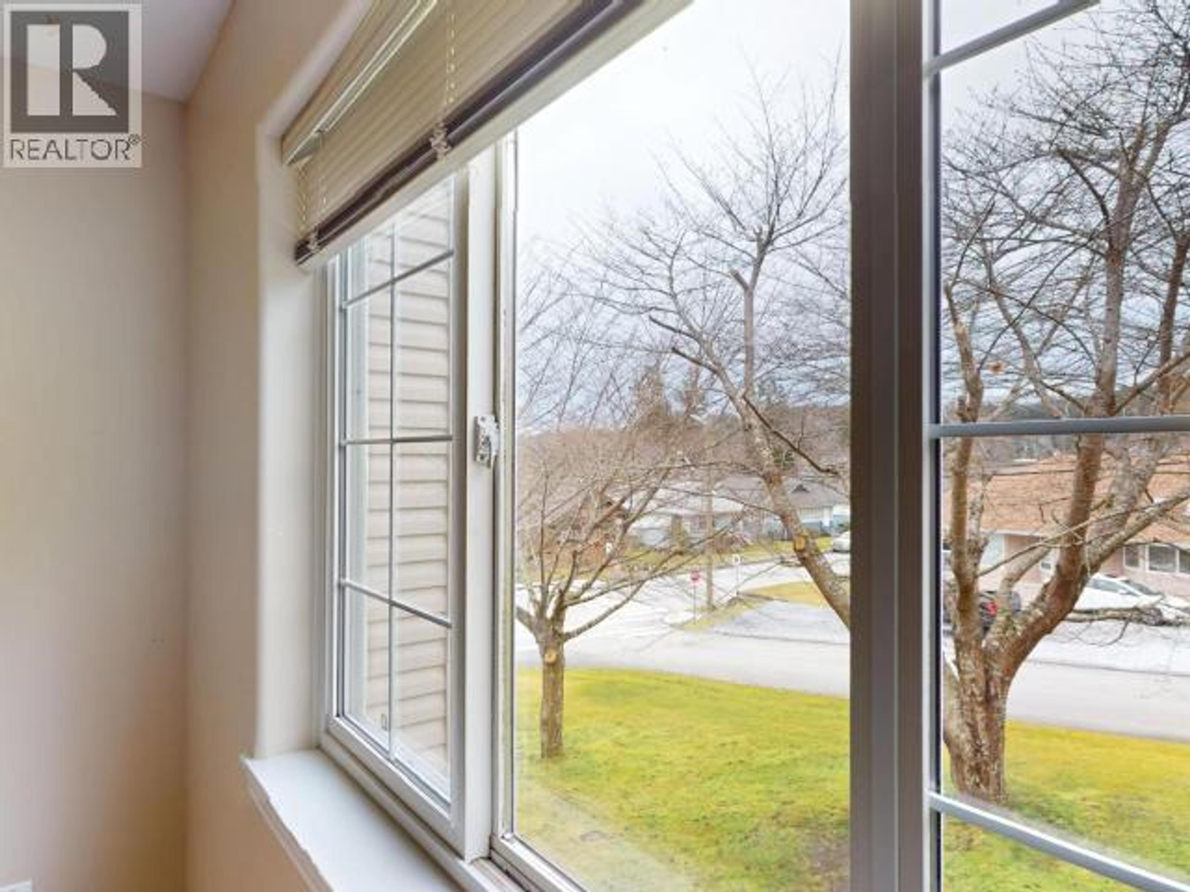 #301 5701 WILLOW AVE - 10