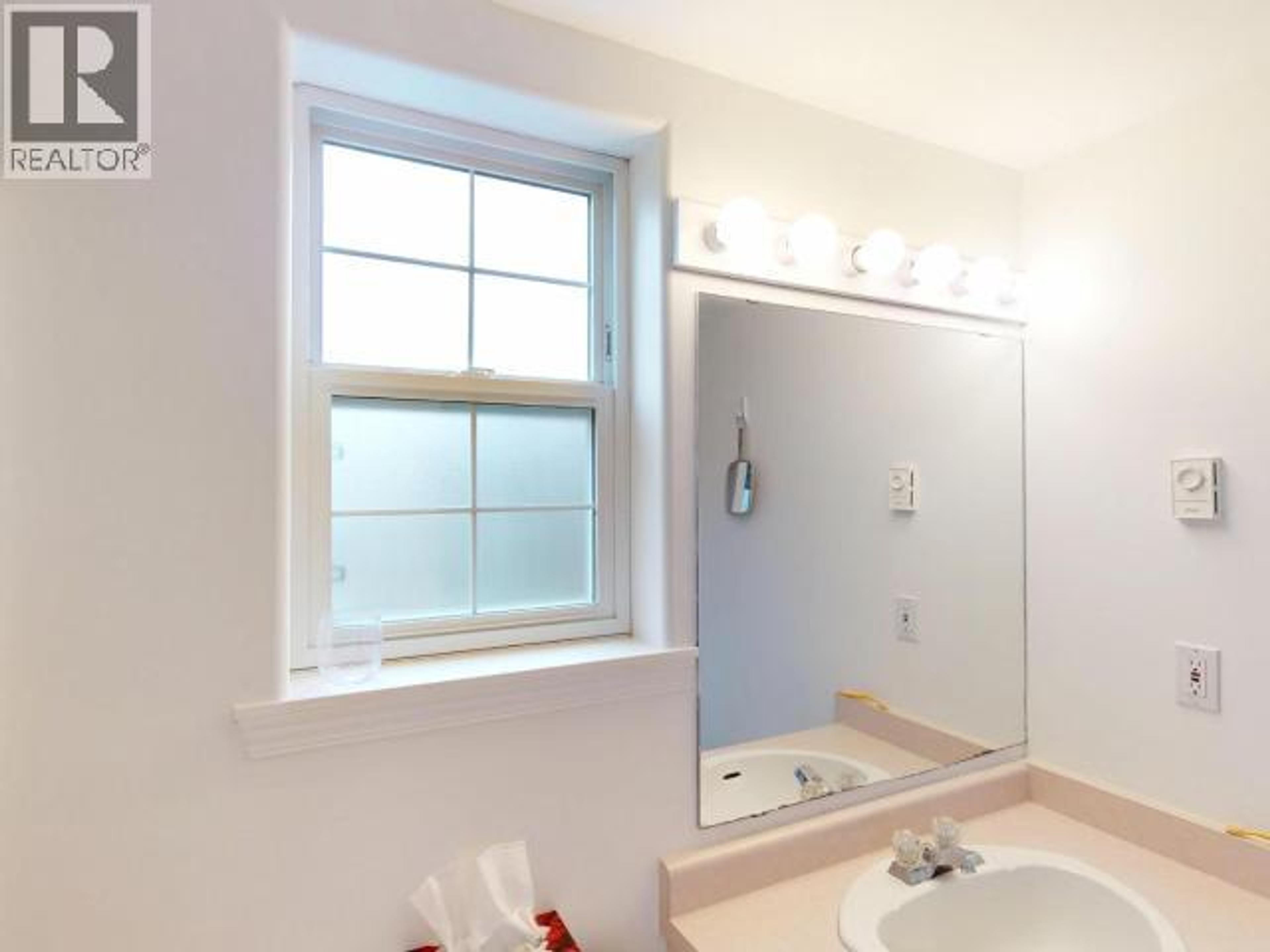 #301 5701 WILLOW AVE - 12