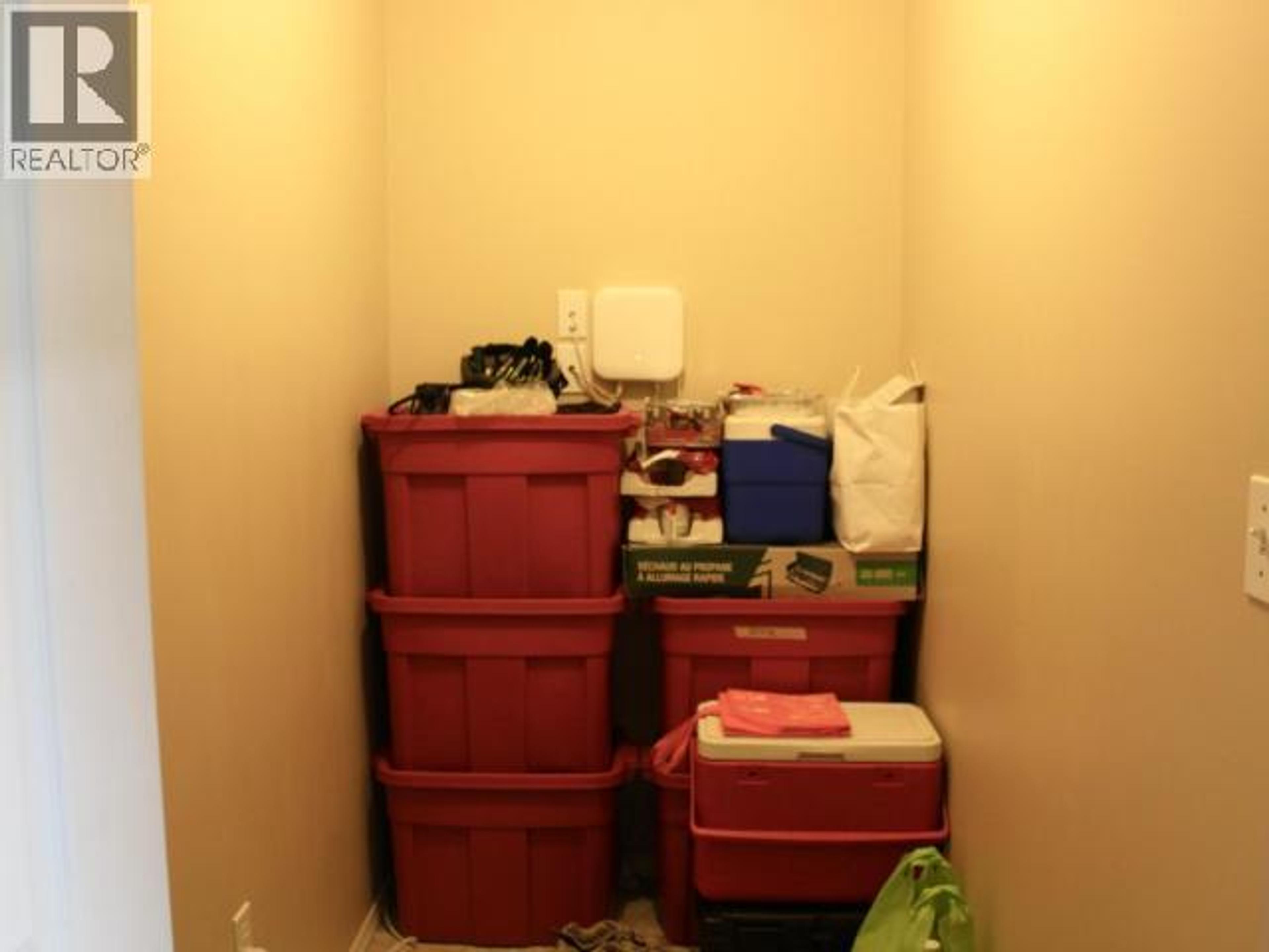 #301 5701 WILLOW AVE - 17