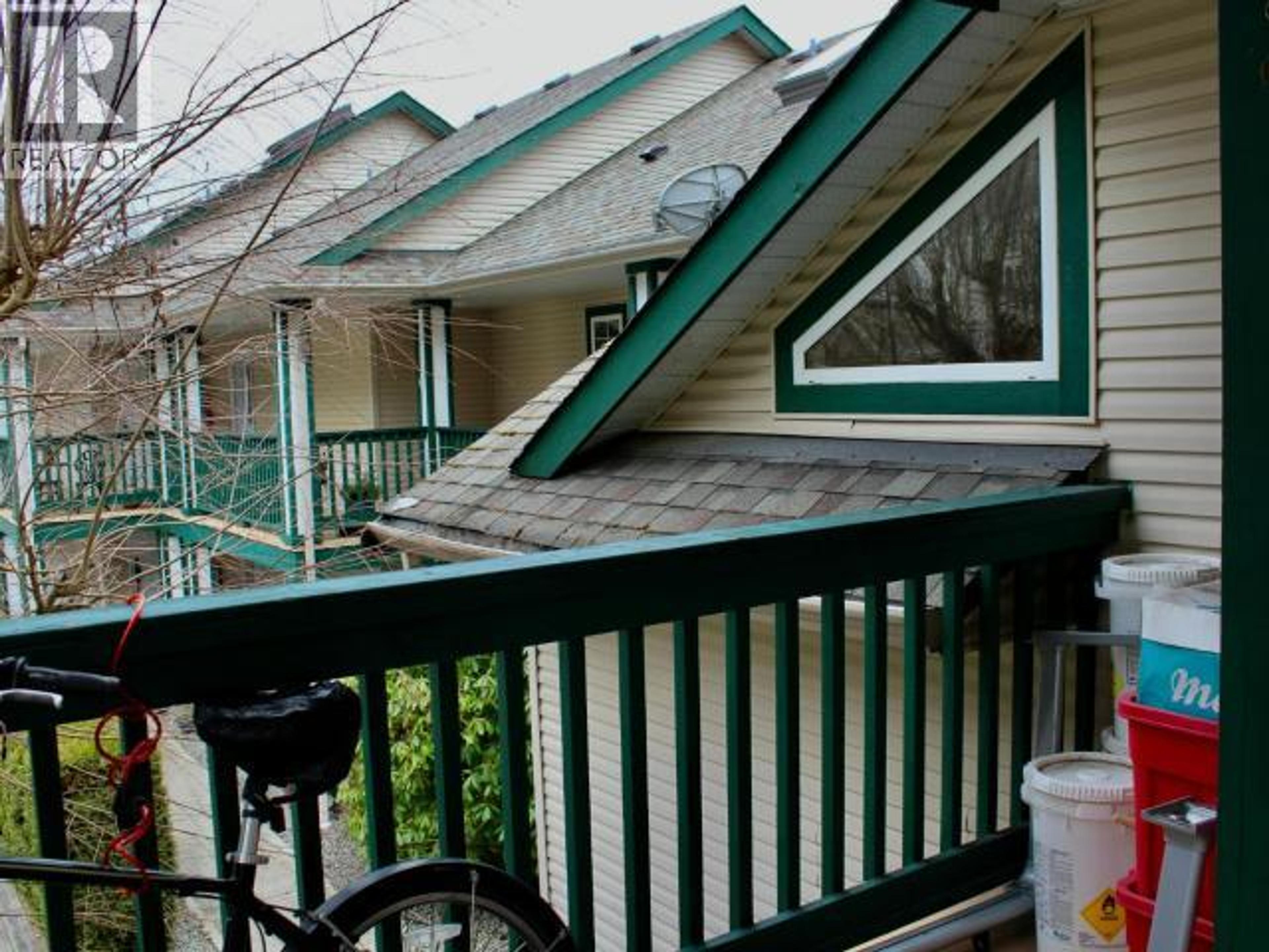 #301 5701 WILLOW AVE - 22