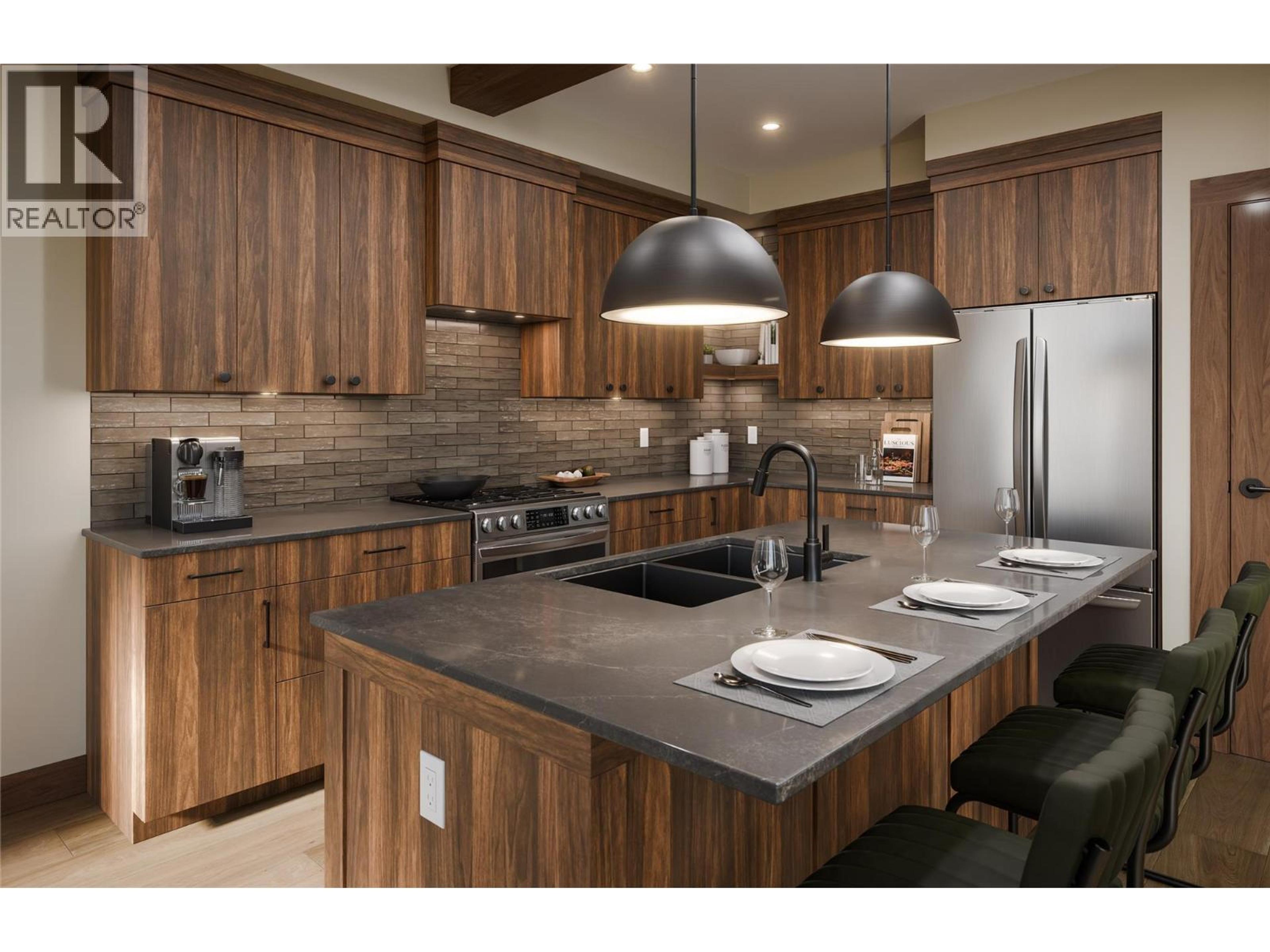 #88 255 FEATHERTOP WAY - 4