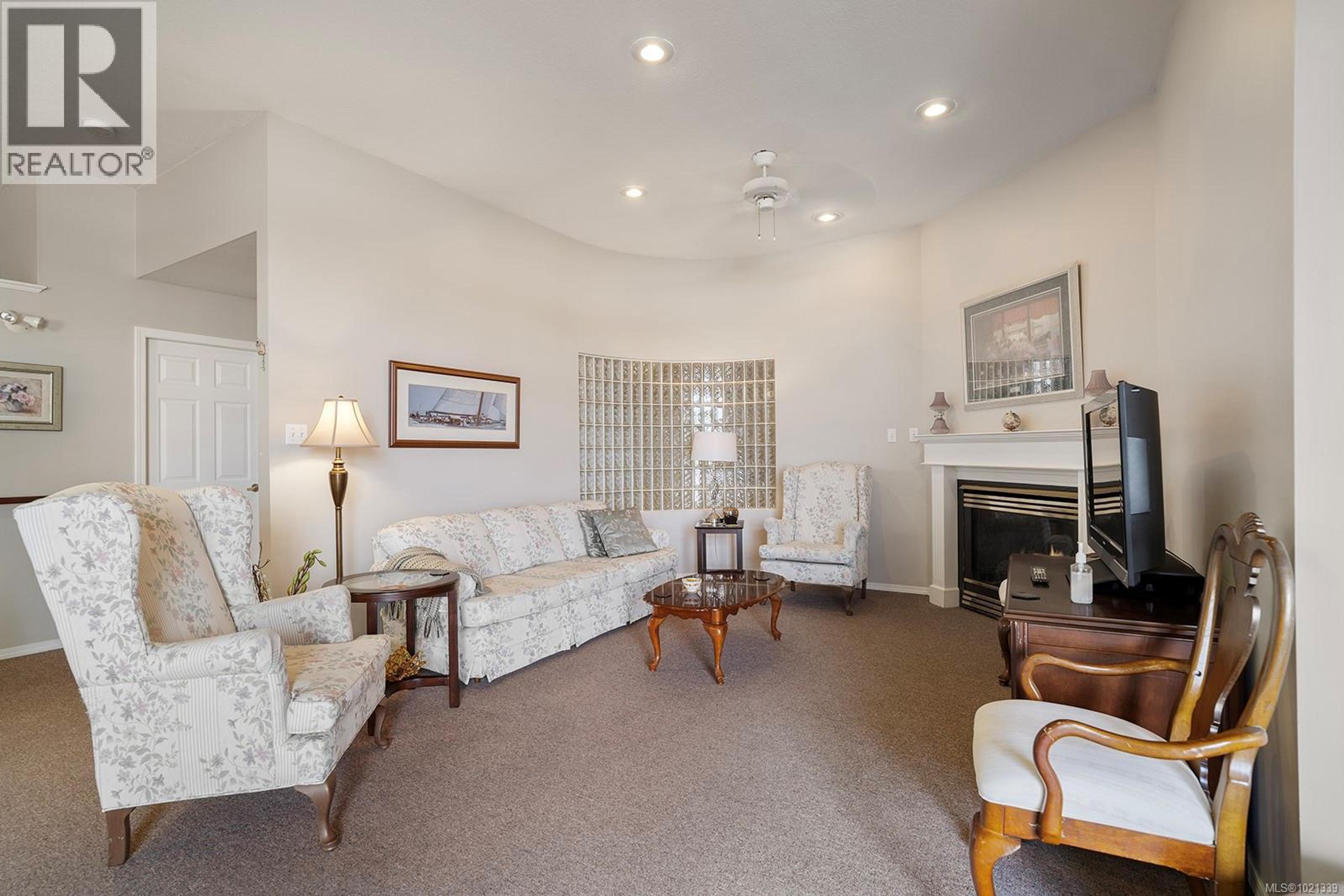 #407 264 MCVICKERS ST - 15