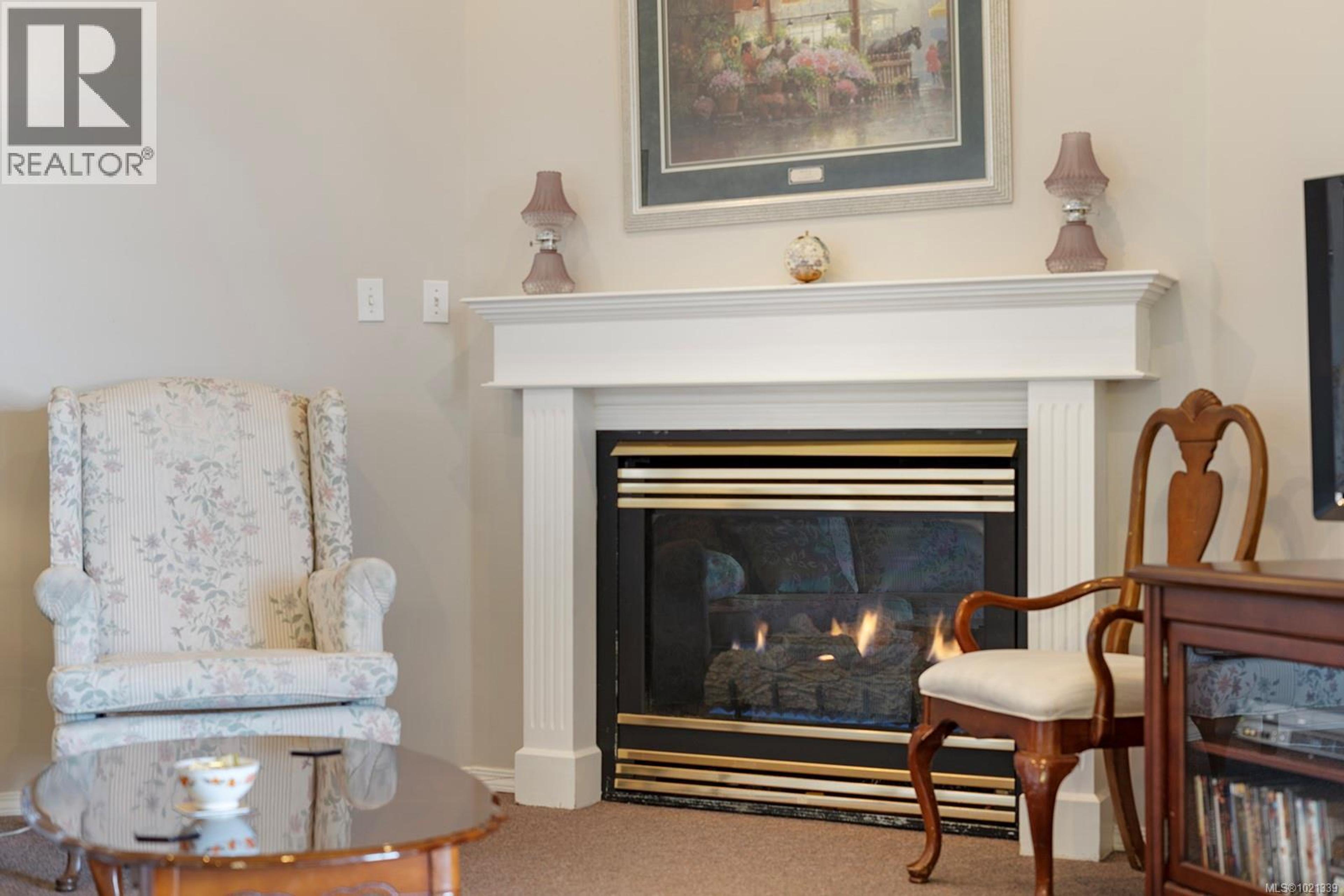 #407 264 MCVICKERS ST - 16